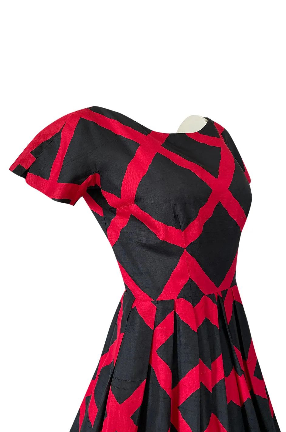1950s Suzy Perette Black & Red Diamond Pattern Full Skirt Dress