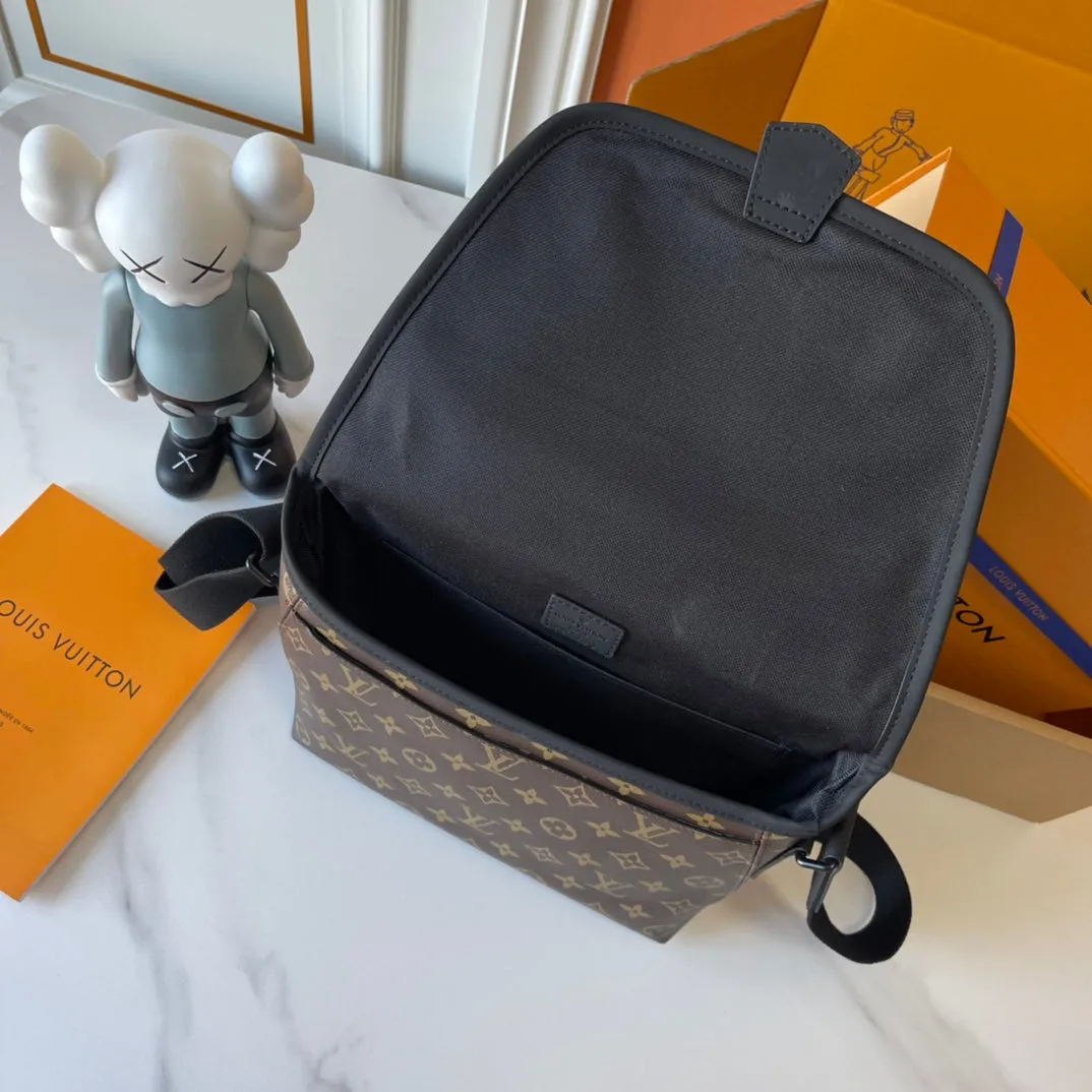 2 Colors - Stylish Design Flap Messenger Bag