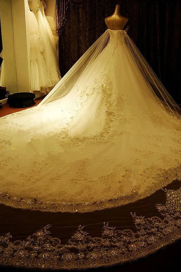 Amazing Bridal Dresses Sweetheart Appliques Crystal Beading Classic A Line Bridal Gowns
