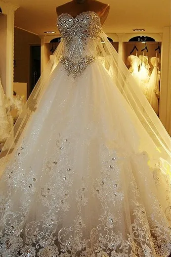 Amazing Bridal Dresses Sweetheart Appliques Crystal Beading Classic A Line Bridal Gowns