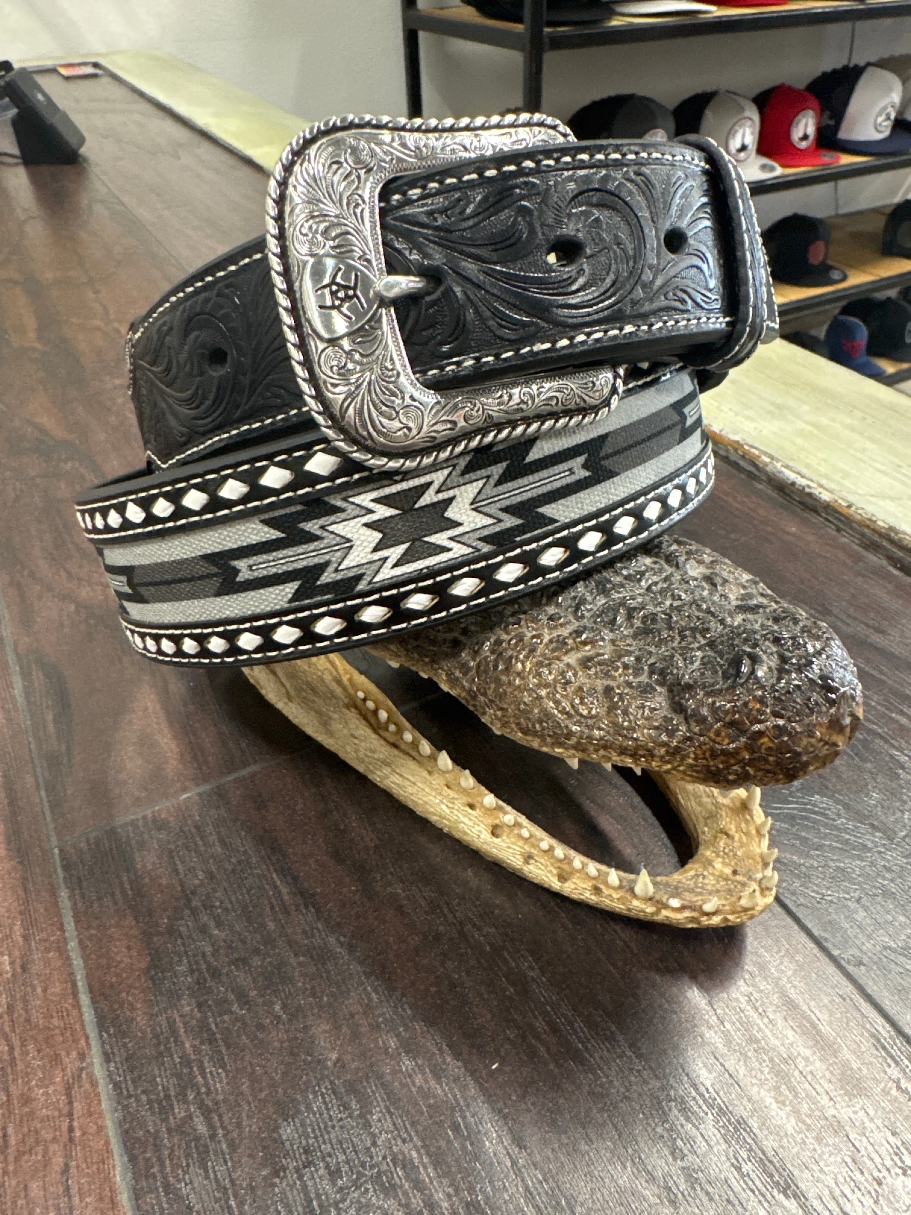 ARIAT Southwest Inlay Belt
