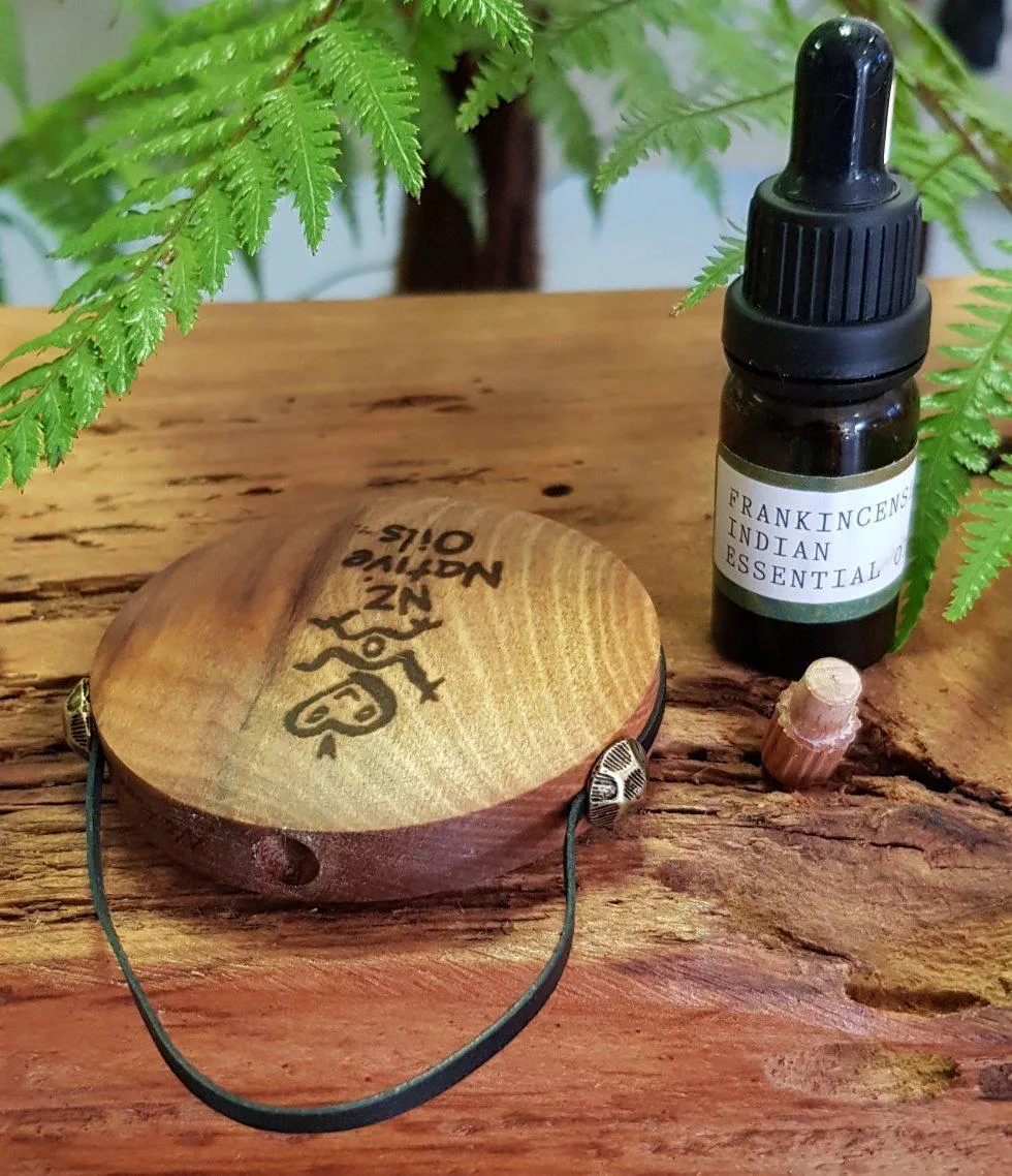 Aromatherapy Rimu Wood and Paua Shell Diffuser