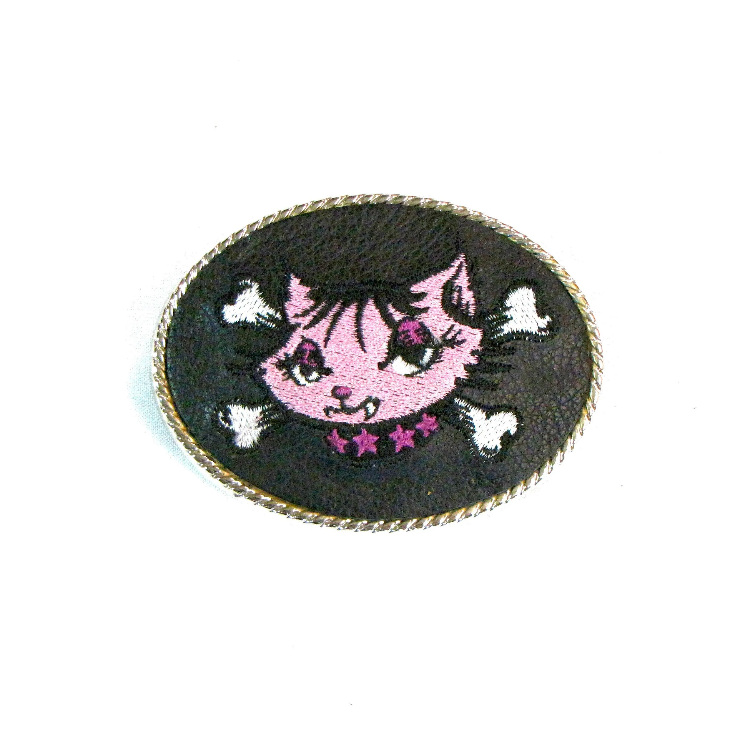 B-183  Embroidered Buckle- Kitty w/Crossbones