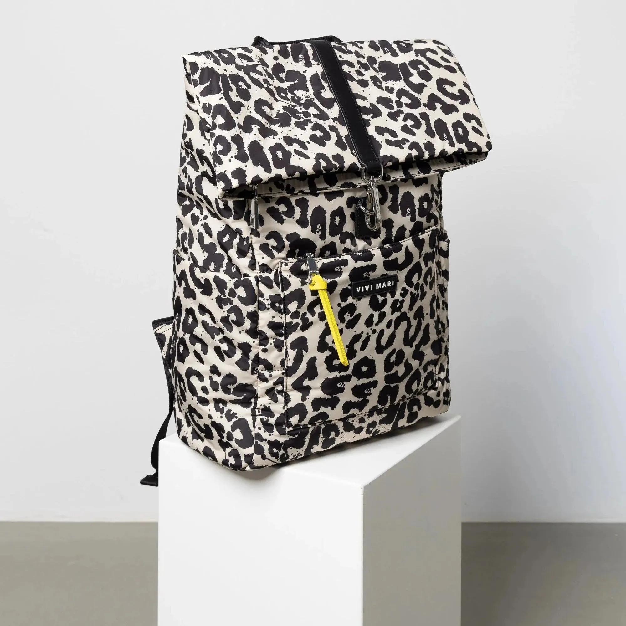 Backpack Padded "Leo splashes"