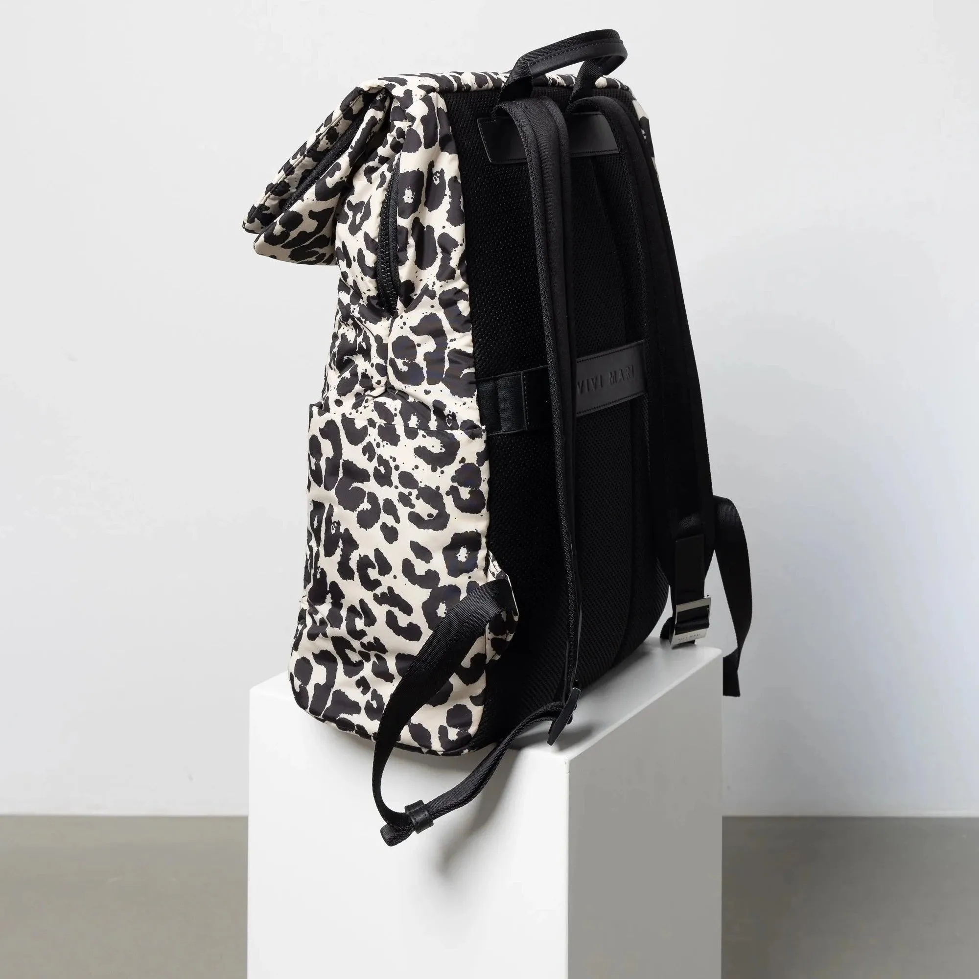 Backpack Padded "Leo splashes"