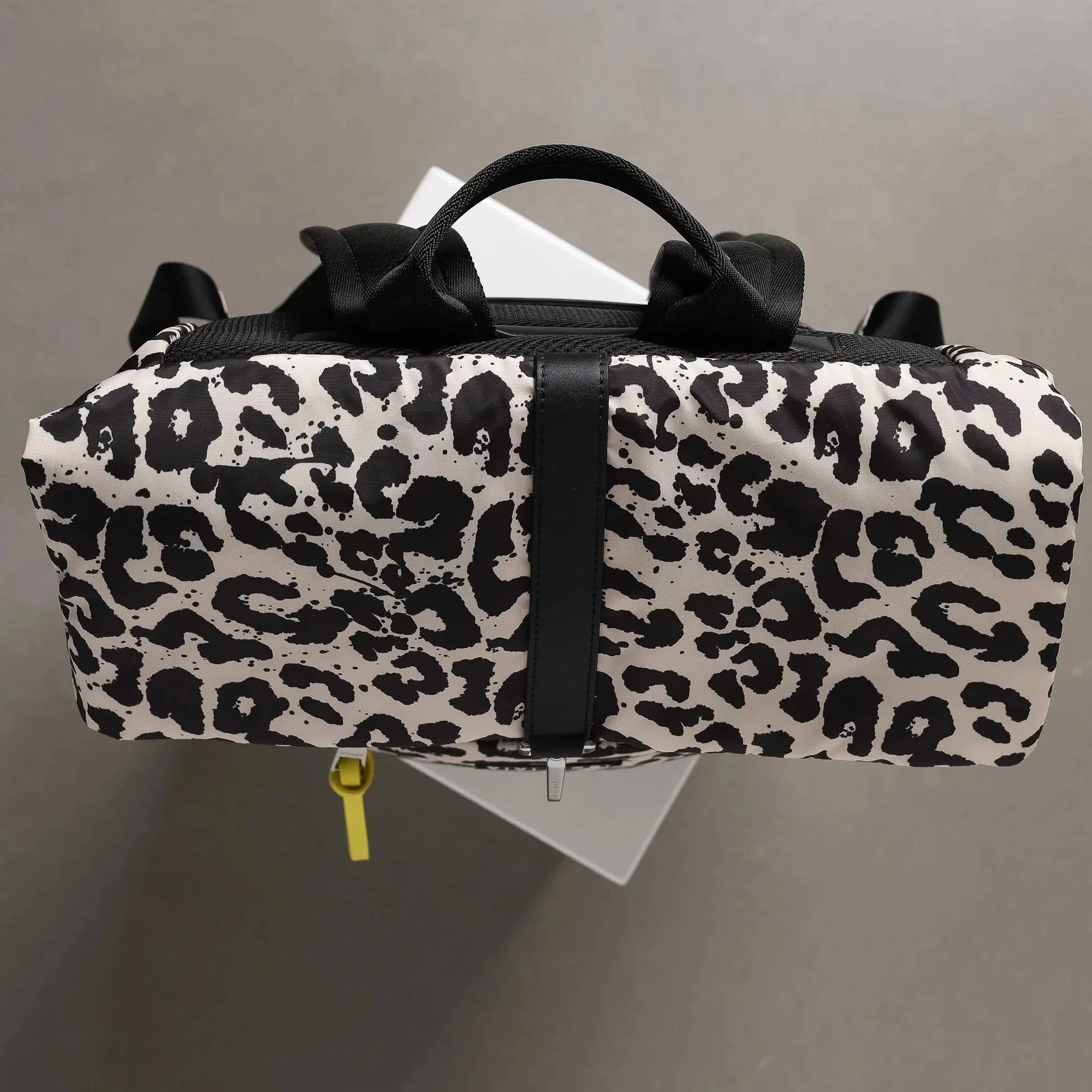 Backpack Padded "Leo splashes"