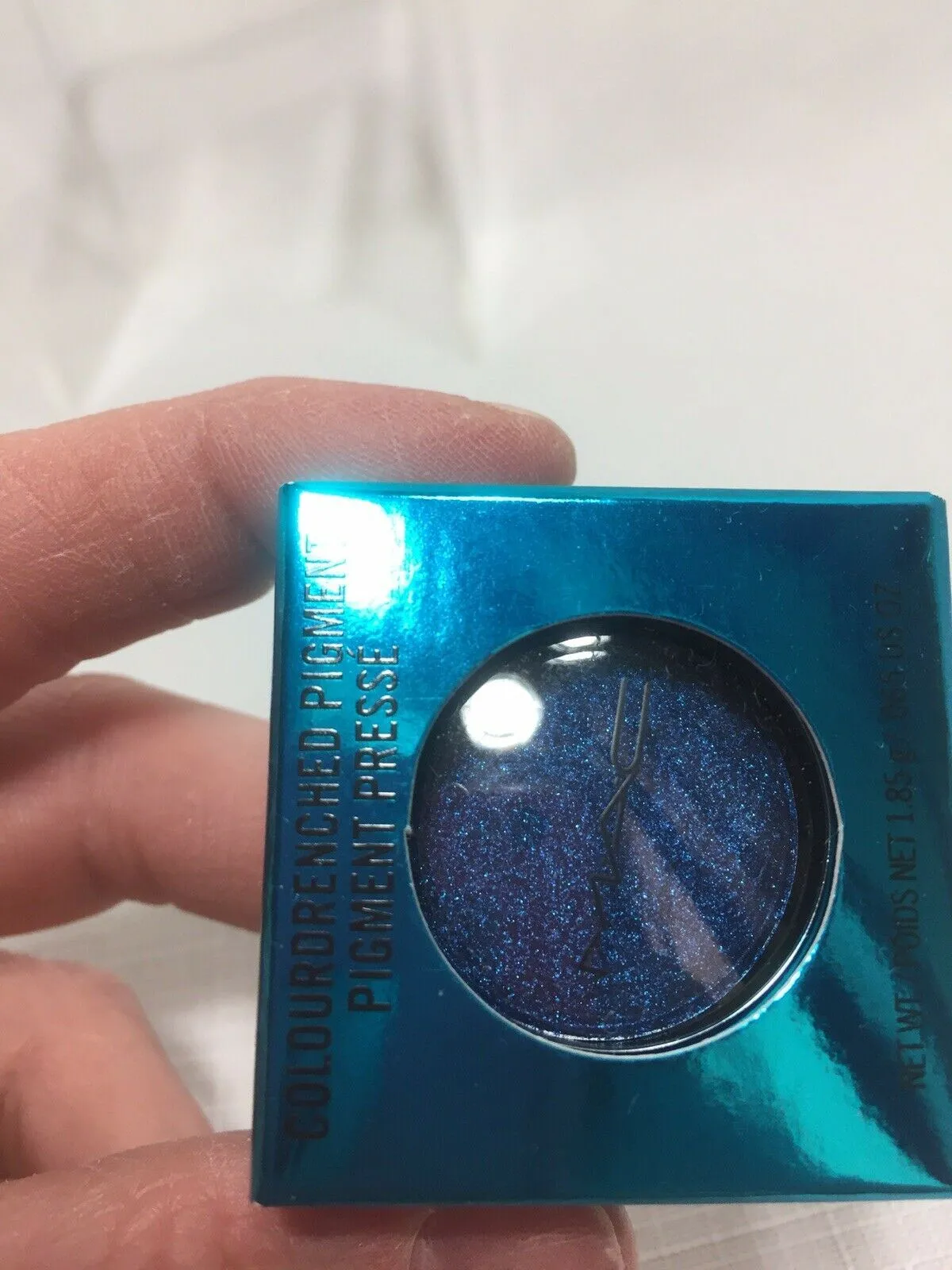 BNIB MAC Moon Is Blue Magic Of Night Eyeshadow Pressed Pigment  w/receipt