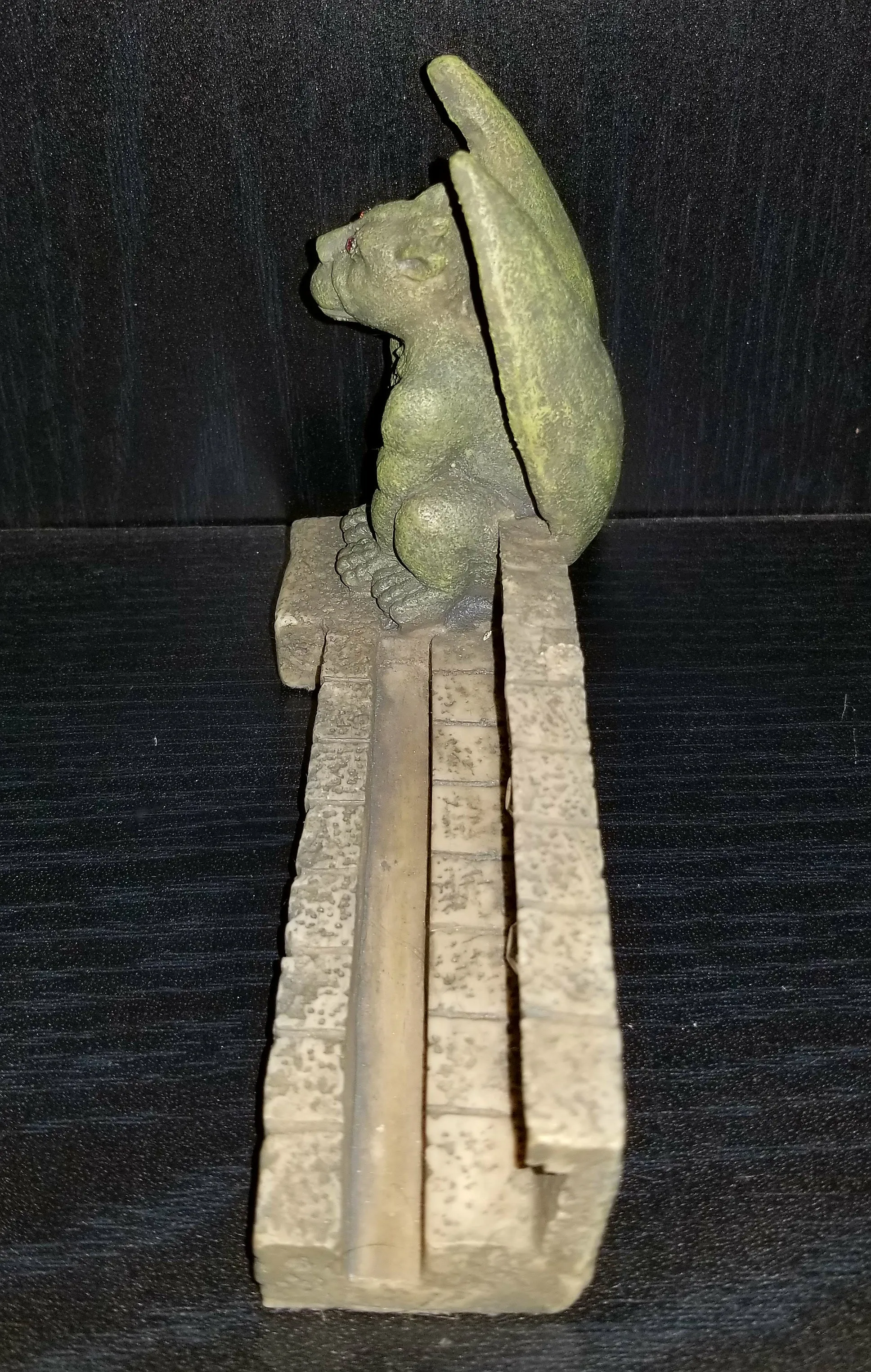 Brock Glitzgoyle™ Business Card Holder