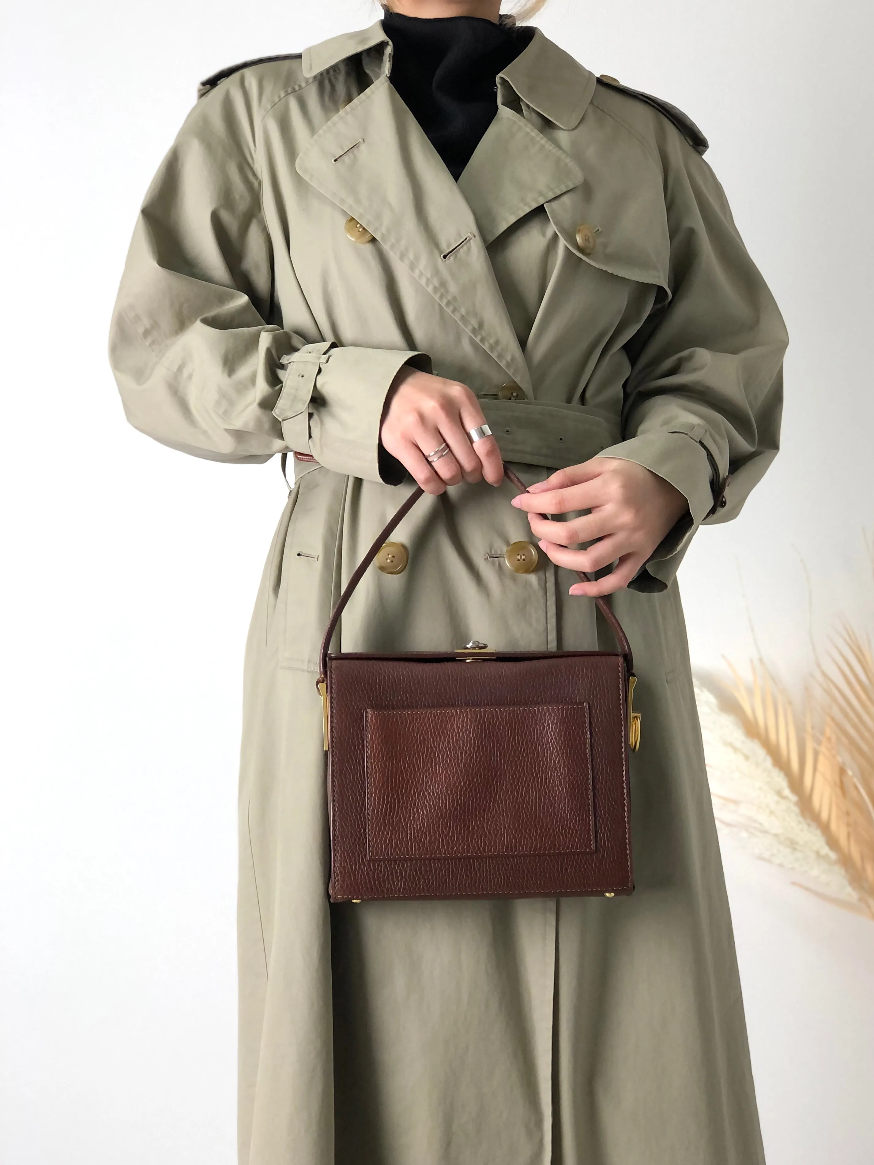 CELINE Gancini Logo Motif Square Leather Handbag Brown Vintage e8kt7d