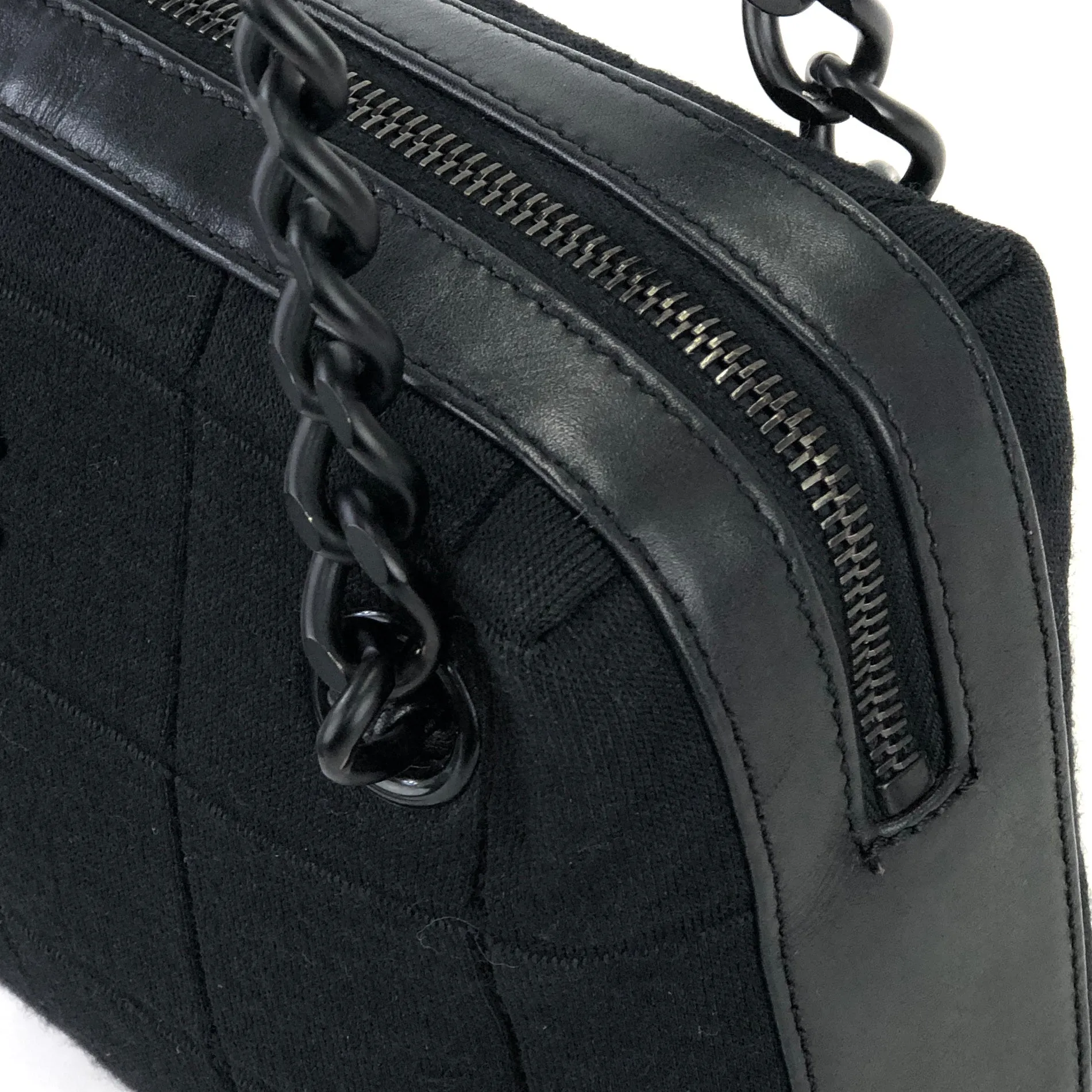 CHANEL Chocolate bar Fabric Chain Handbag Shoulder bag Black Vintage Old b7kuuv