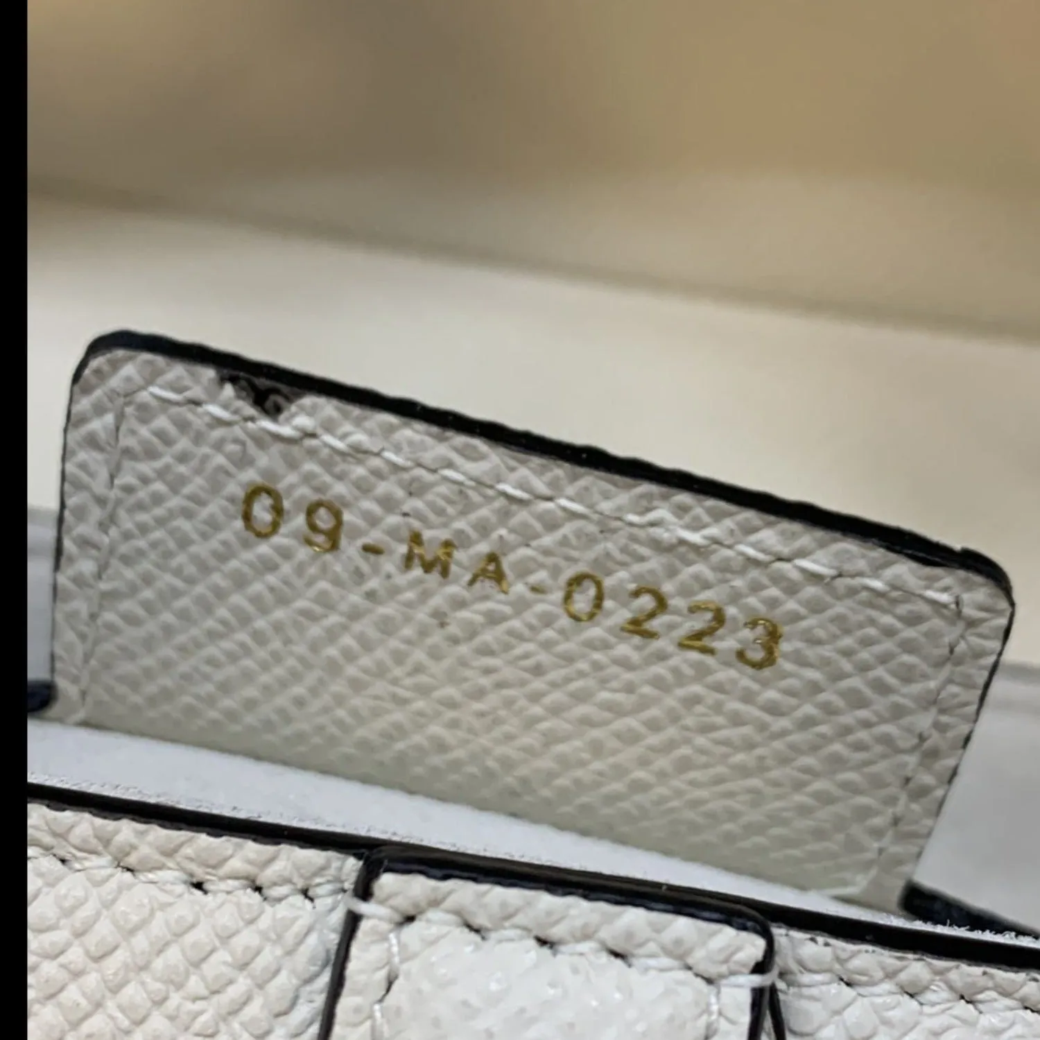 CHRISTIAN DIOR Saddle Grained Calfskin Leather Shoulder Bag Ivory