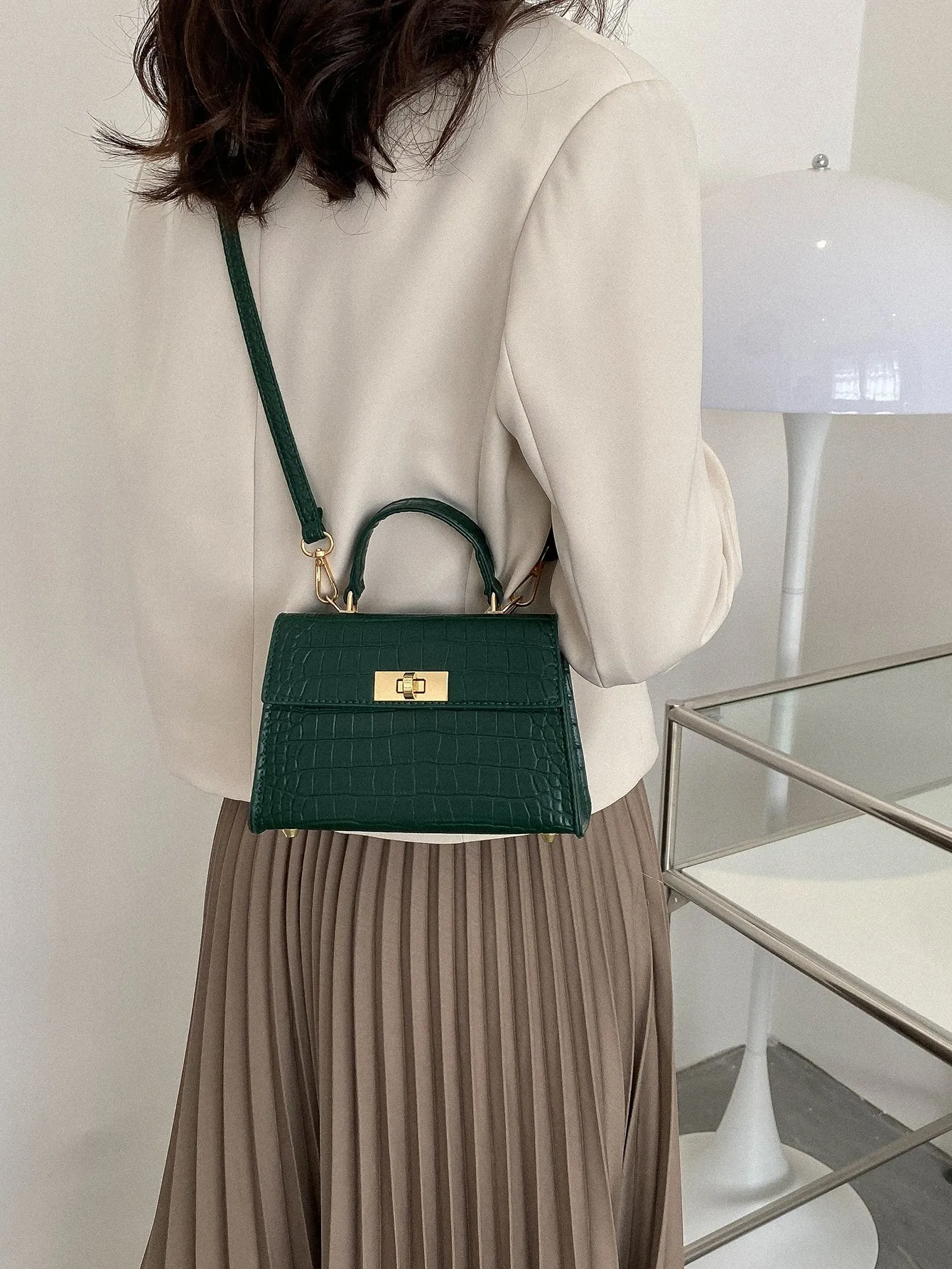 Crocodile Embossed Twist Lock Flap Square Bag - Dark Green