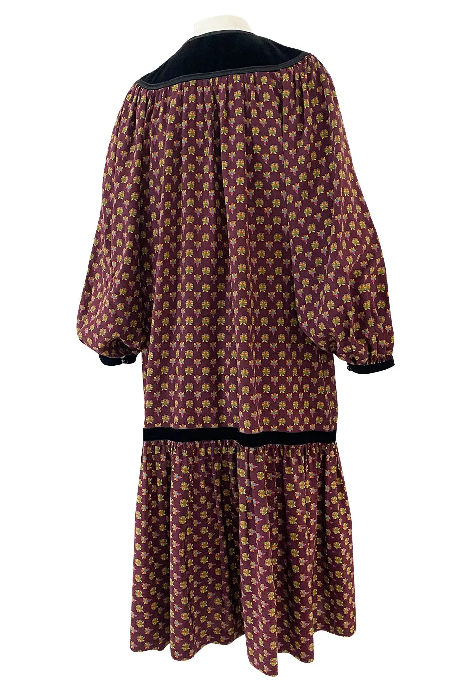 Fall 1977 Yves Saint Laurent Pretty Floral Printed Silk Smock Dress w Velvet Detailing