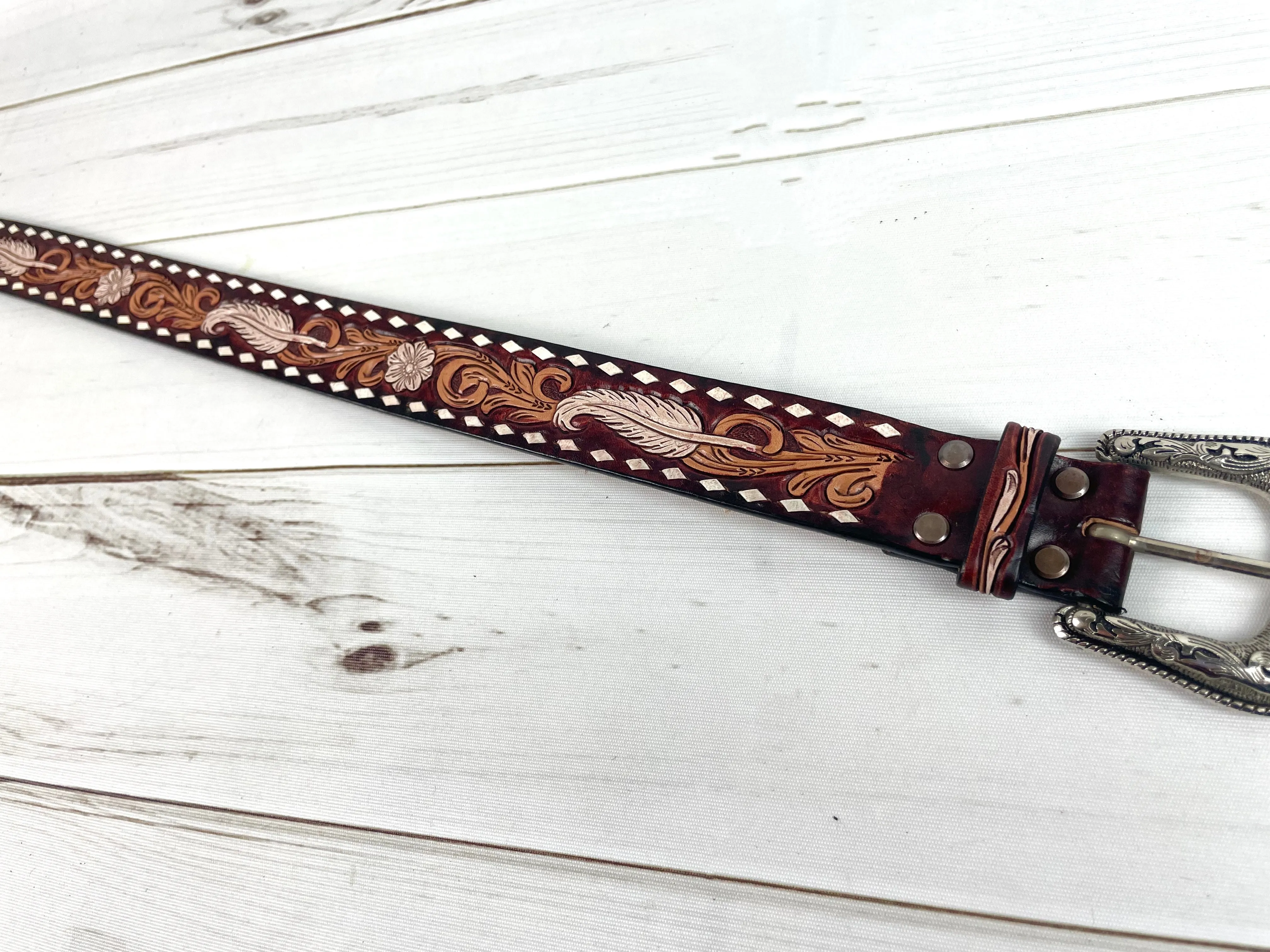 Feather Floral Tooled Buckstitch Leather Woman’s Belt