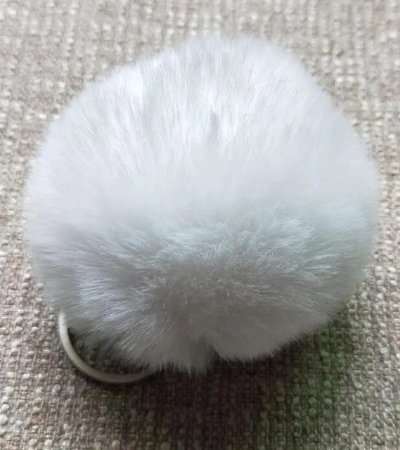 Fluffy Charming Women's Pompom Chain Keyholder