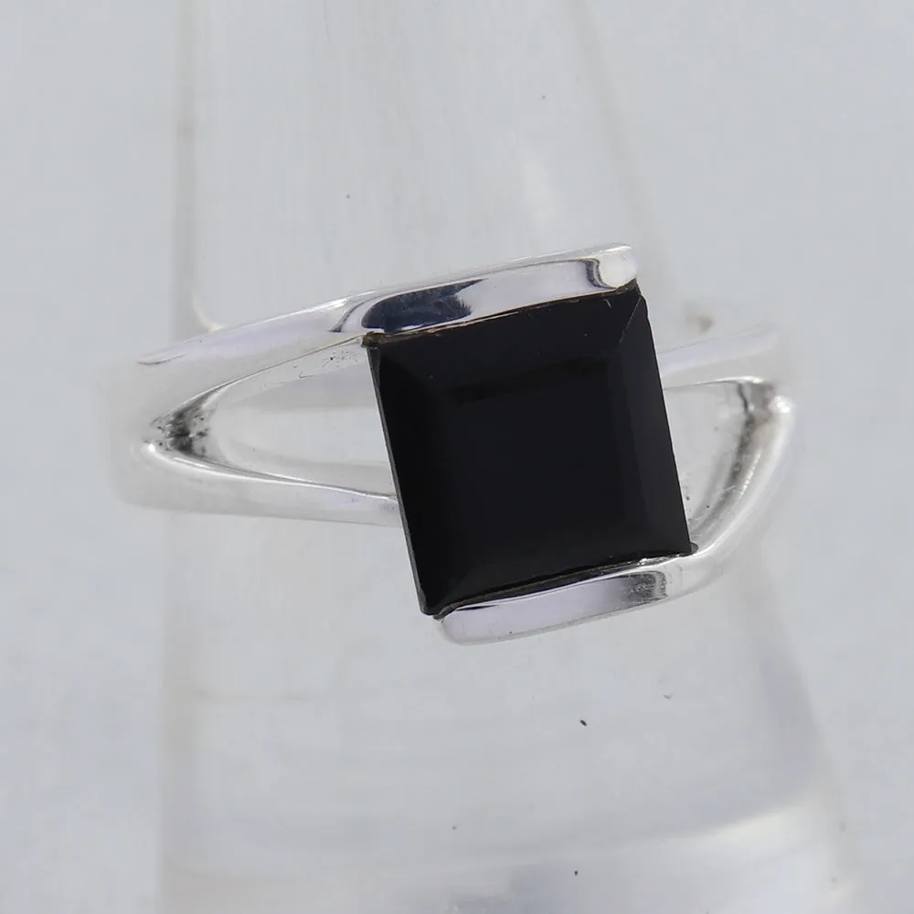 Garnet Gemstone Designer Sterling Silver Ring