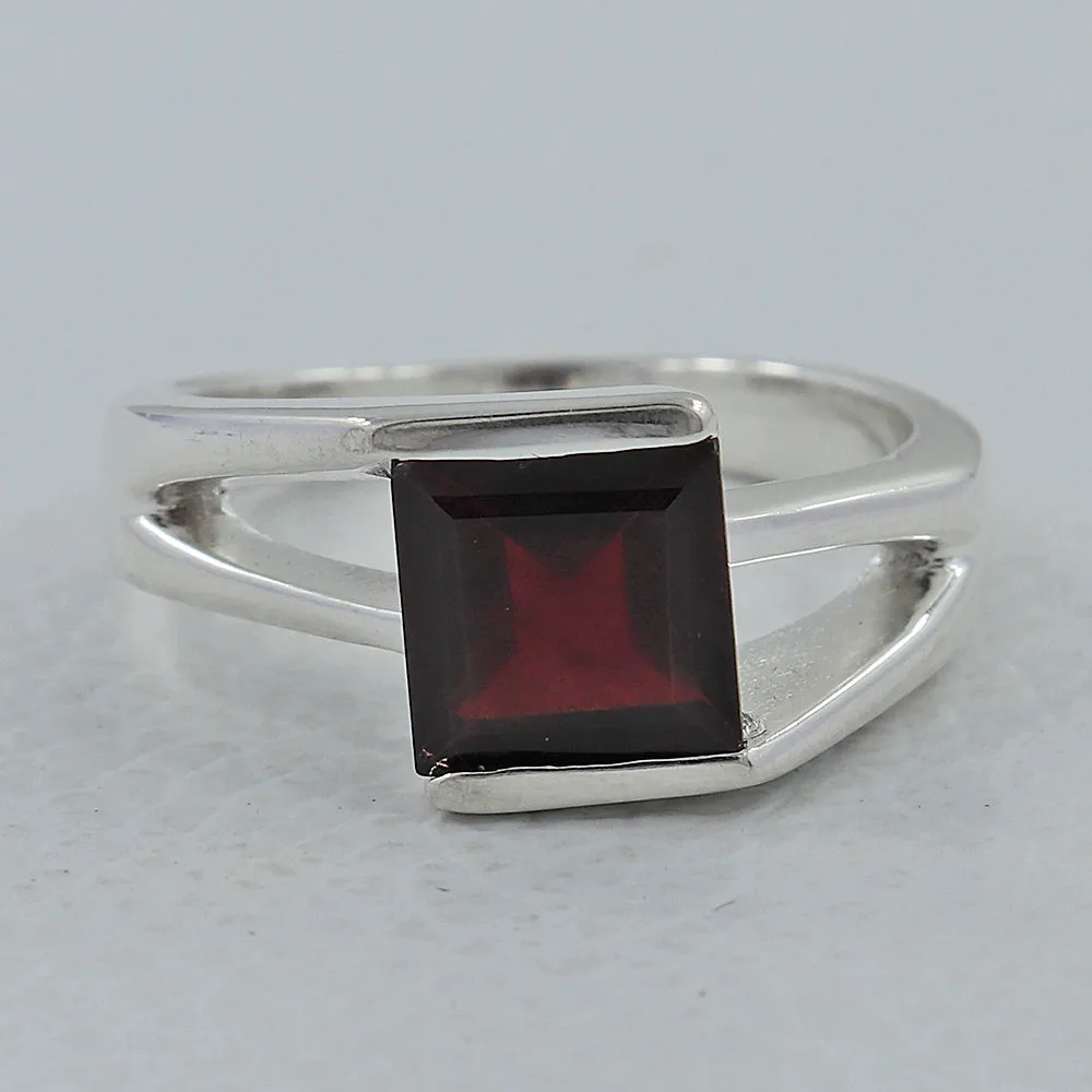 Garnet Gemstone Designer Sterling Silver Ring