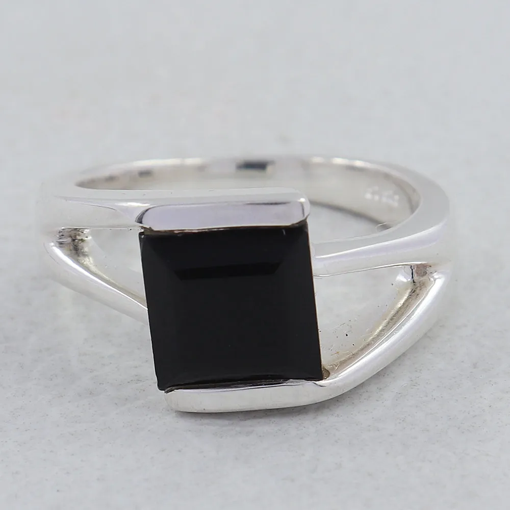 Garnet Gemstone Designer Sterling Silver Ring