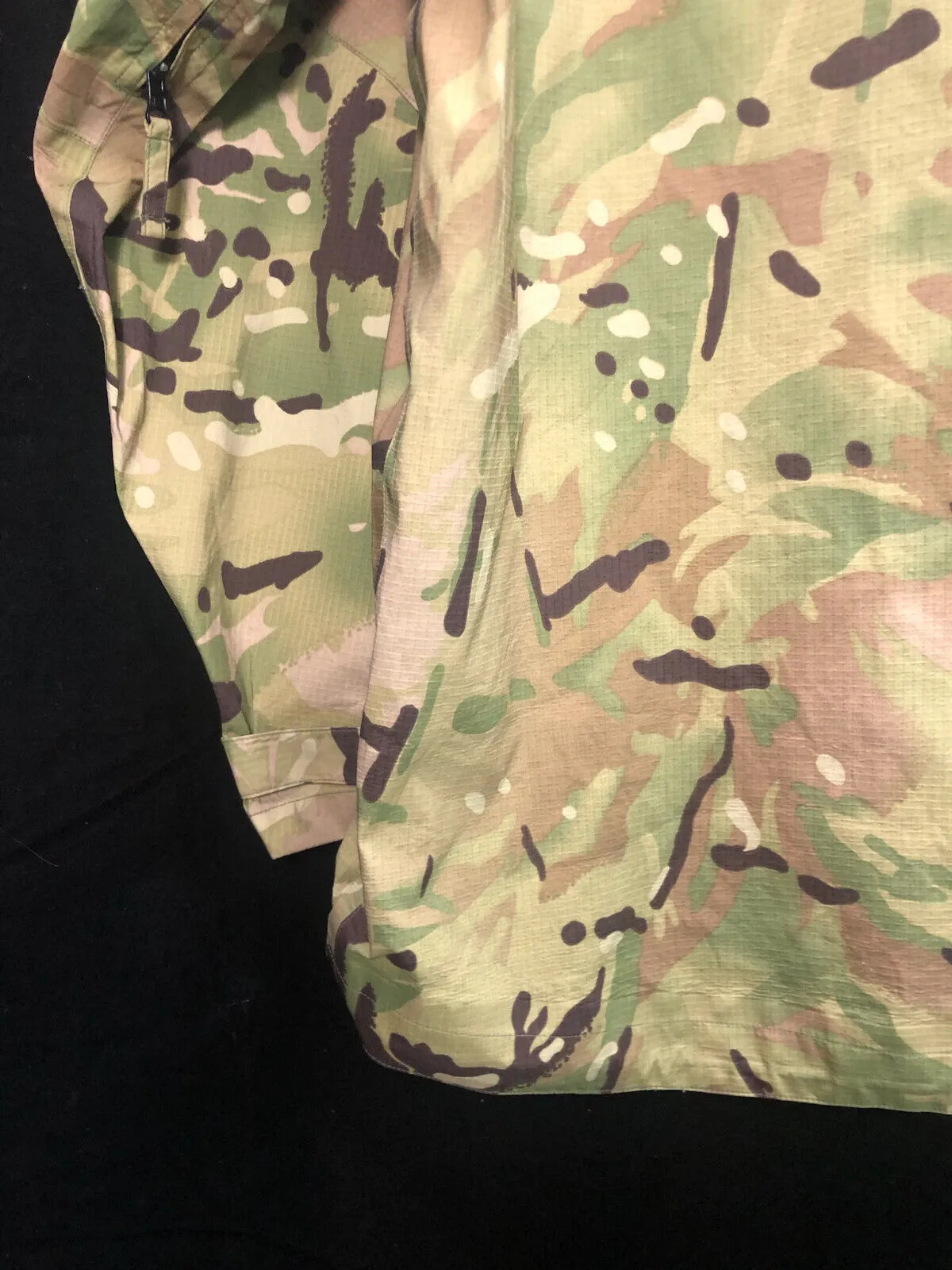 Genuine British Army MTP Camouflaged Waterproof Lightweight Jacket - 170/90