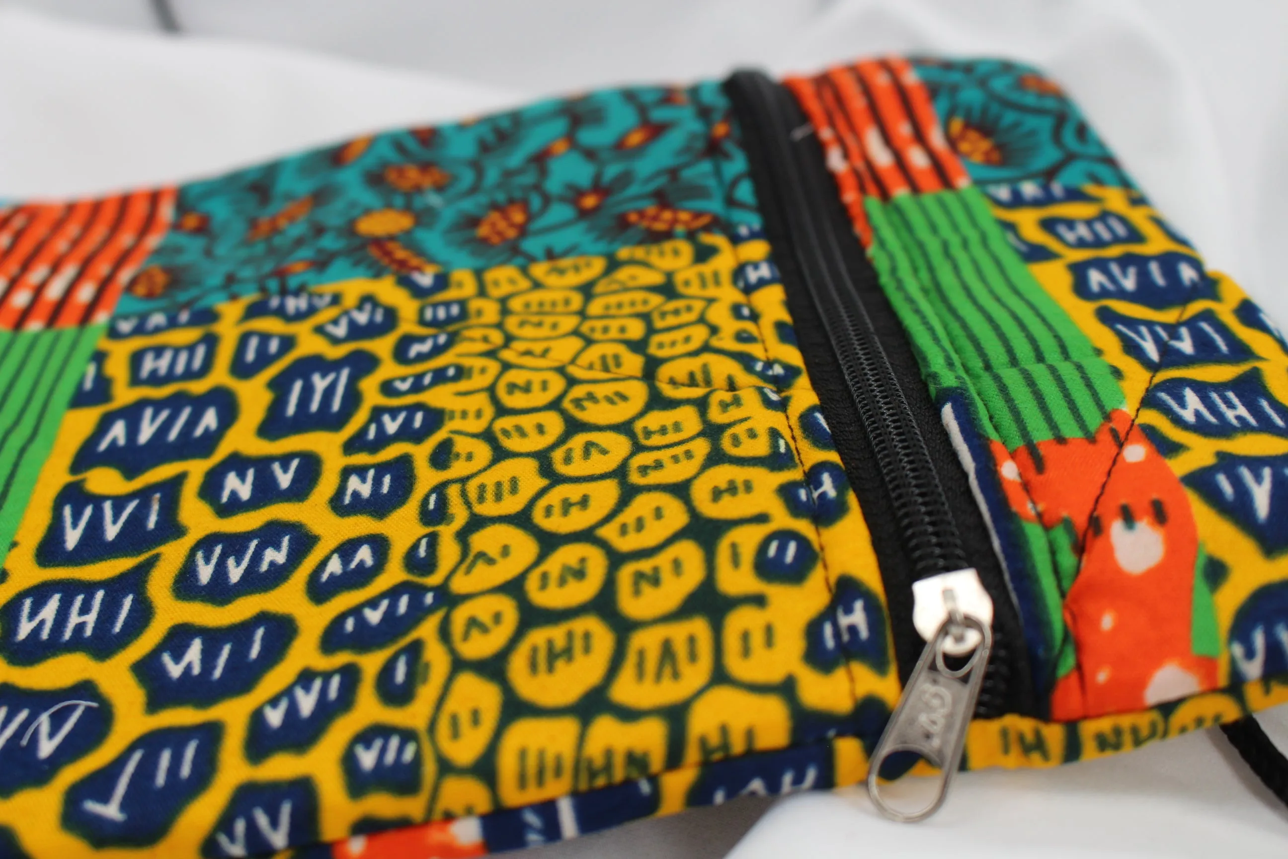 Ghanaian Crossbody - Beach Day