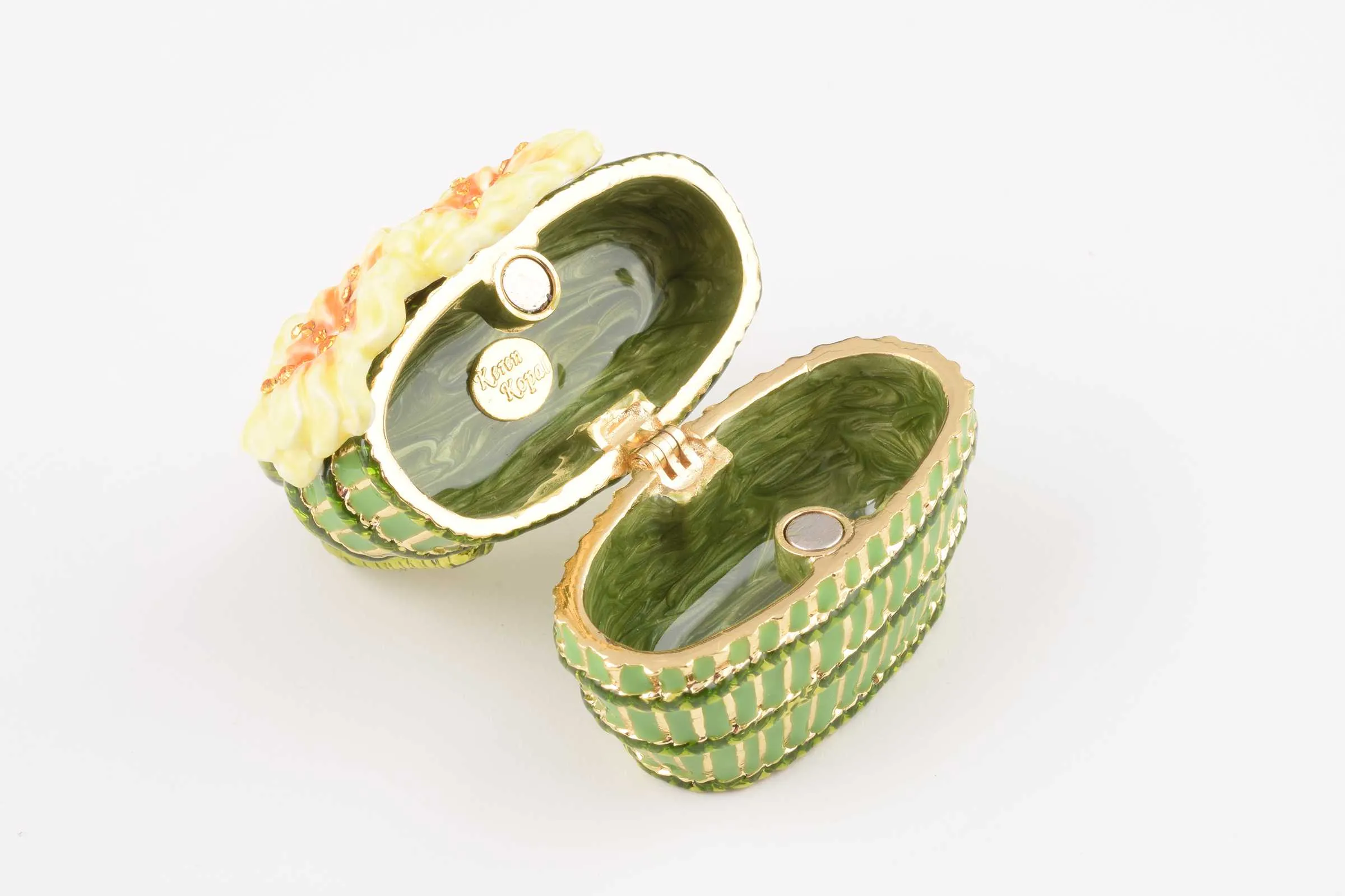 Green Handbag with Yellow Flowers