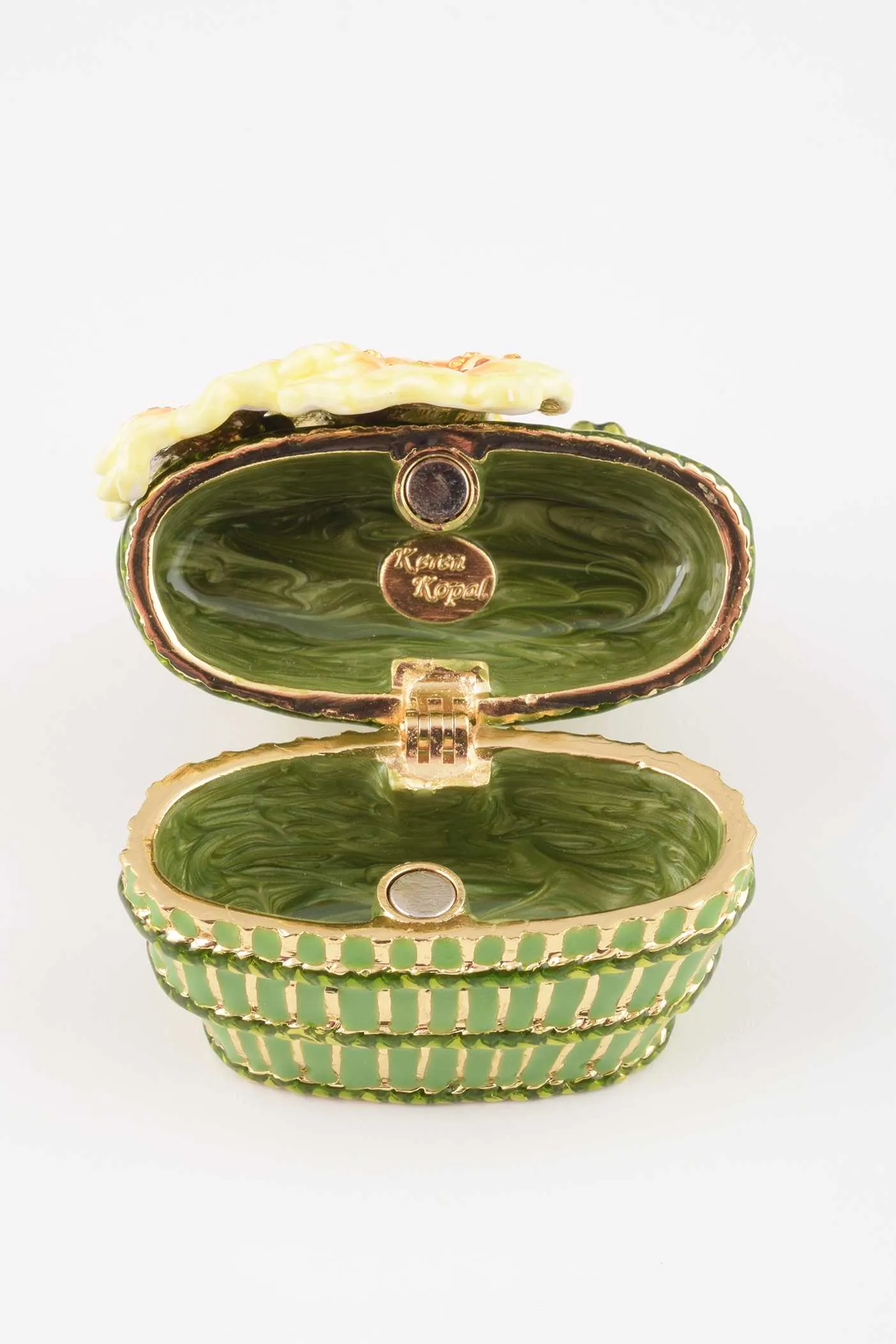 Green Handbag with Yellow Flowers