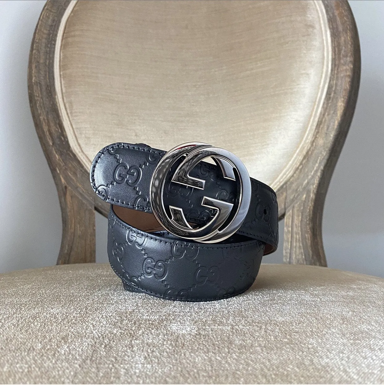Gucci Black Signature Monogram GG Buckle Guccissima Leather Belt - 100 , 105, 115