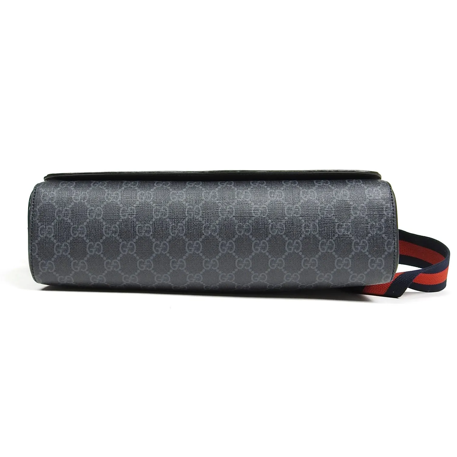 Gucci GG Supreme Canvas Messenger Bag