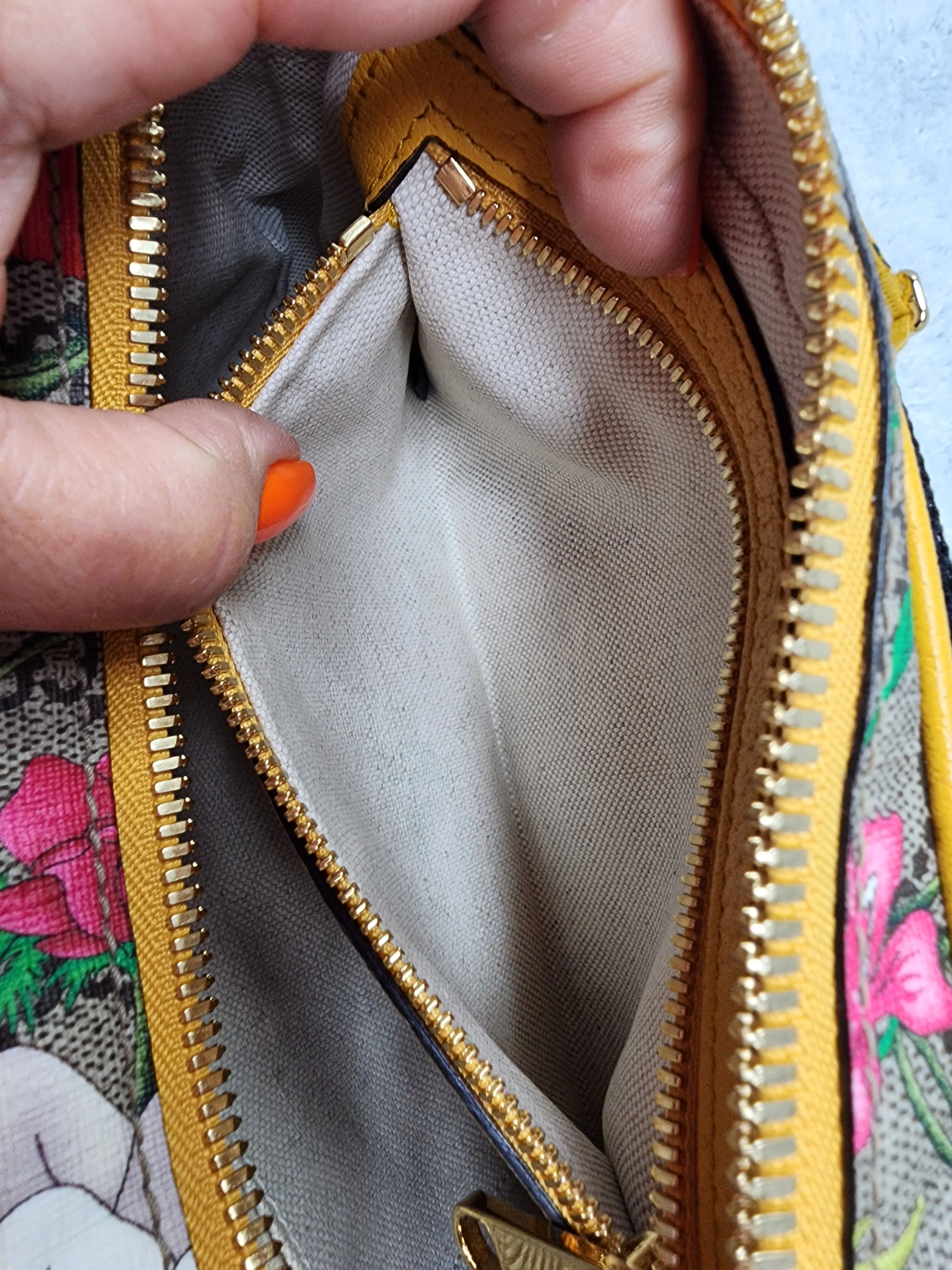 GUCCI SUPREME FLORA OPHIDIA BELT BUM BAG