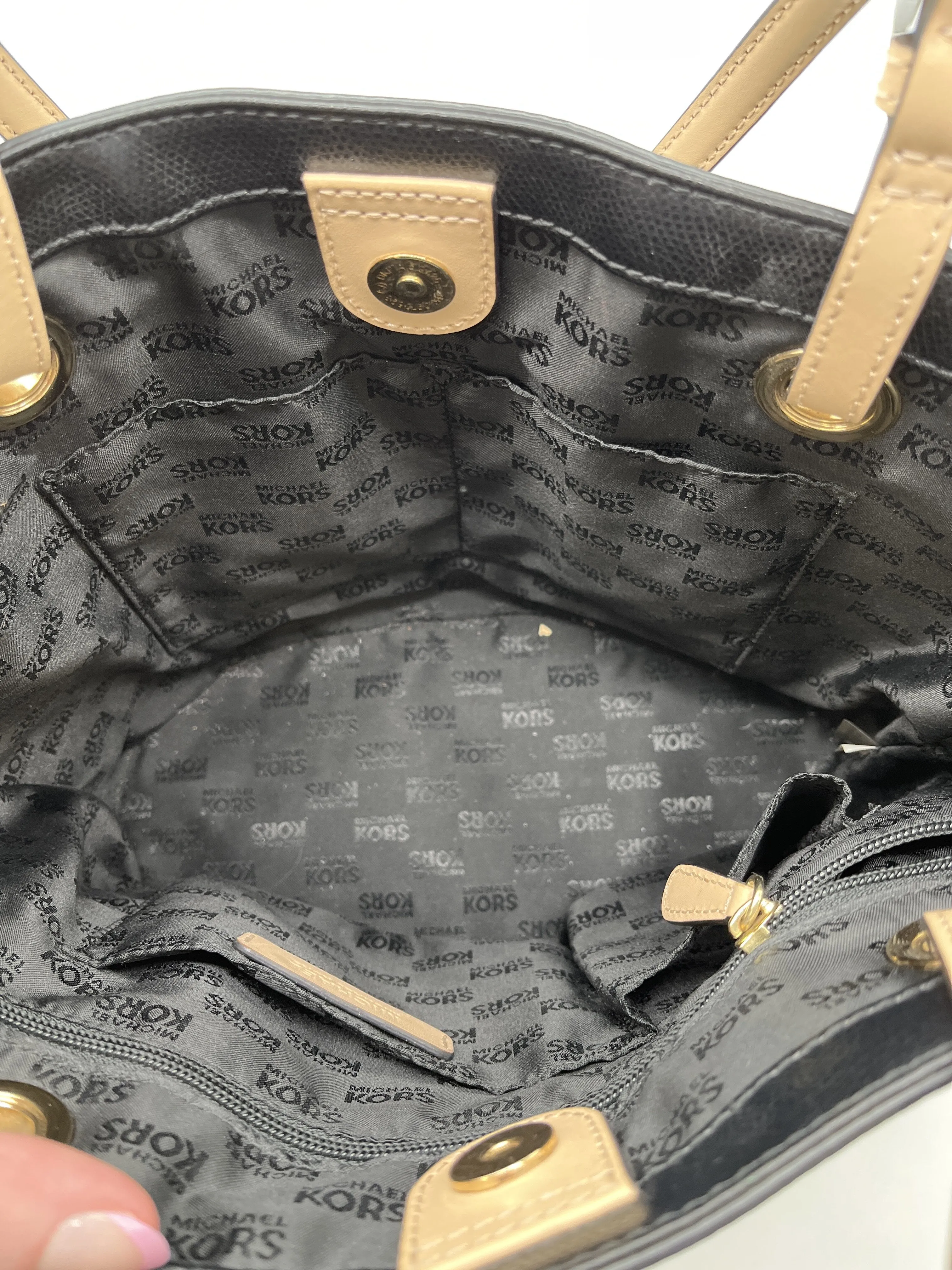 Handbag By Michael By Michael Kors  Size: Medium