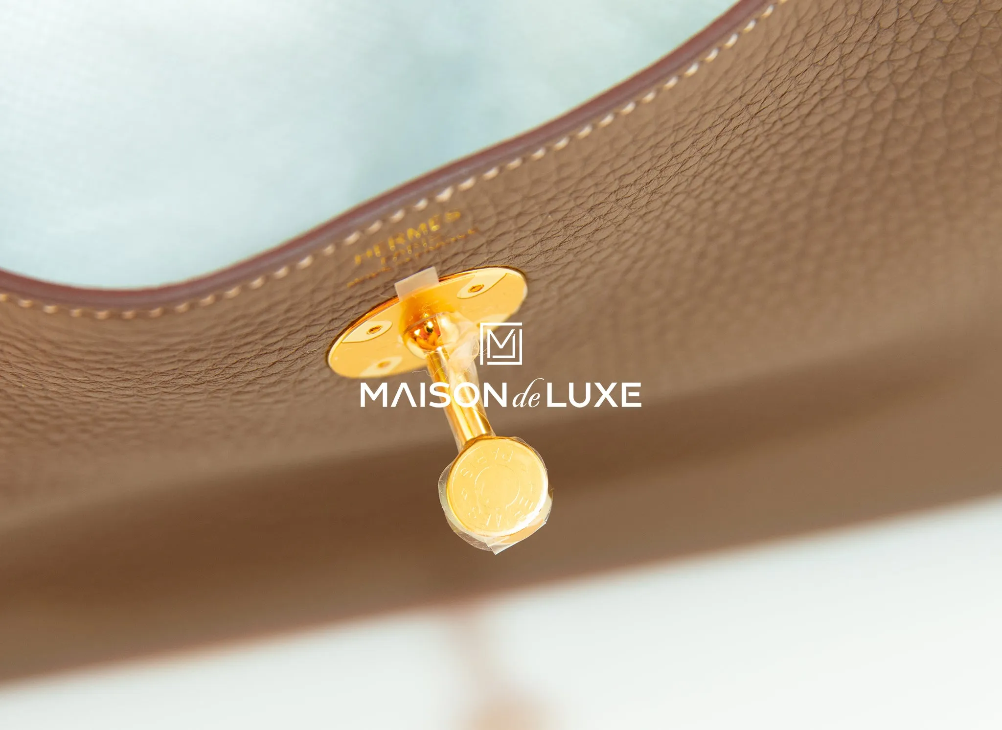 Hermes Lindy 26 Etoupe Clemence Handbag