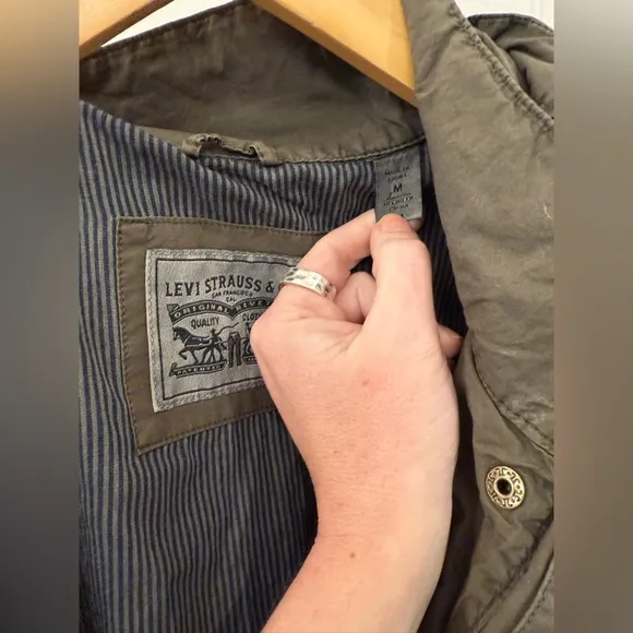 Levi’s Lightweight Anorak Jacket