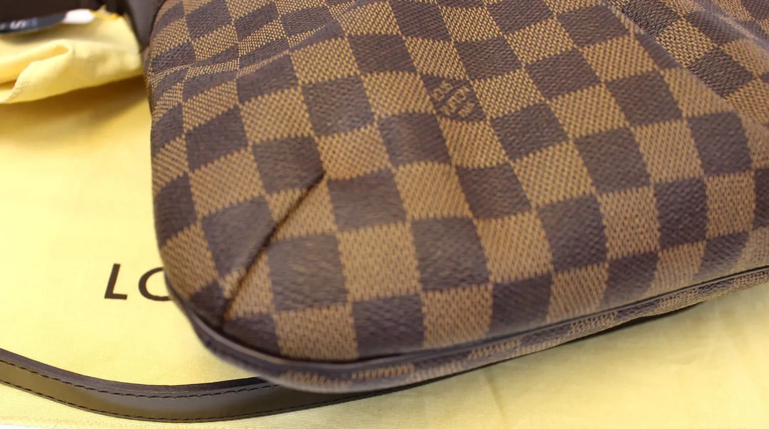 LOUIS VUITTON Bloomsbury PM Damier Ebene  Crossbody Bag