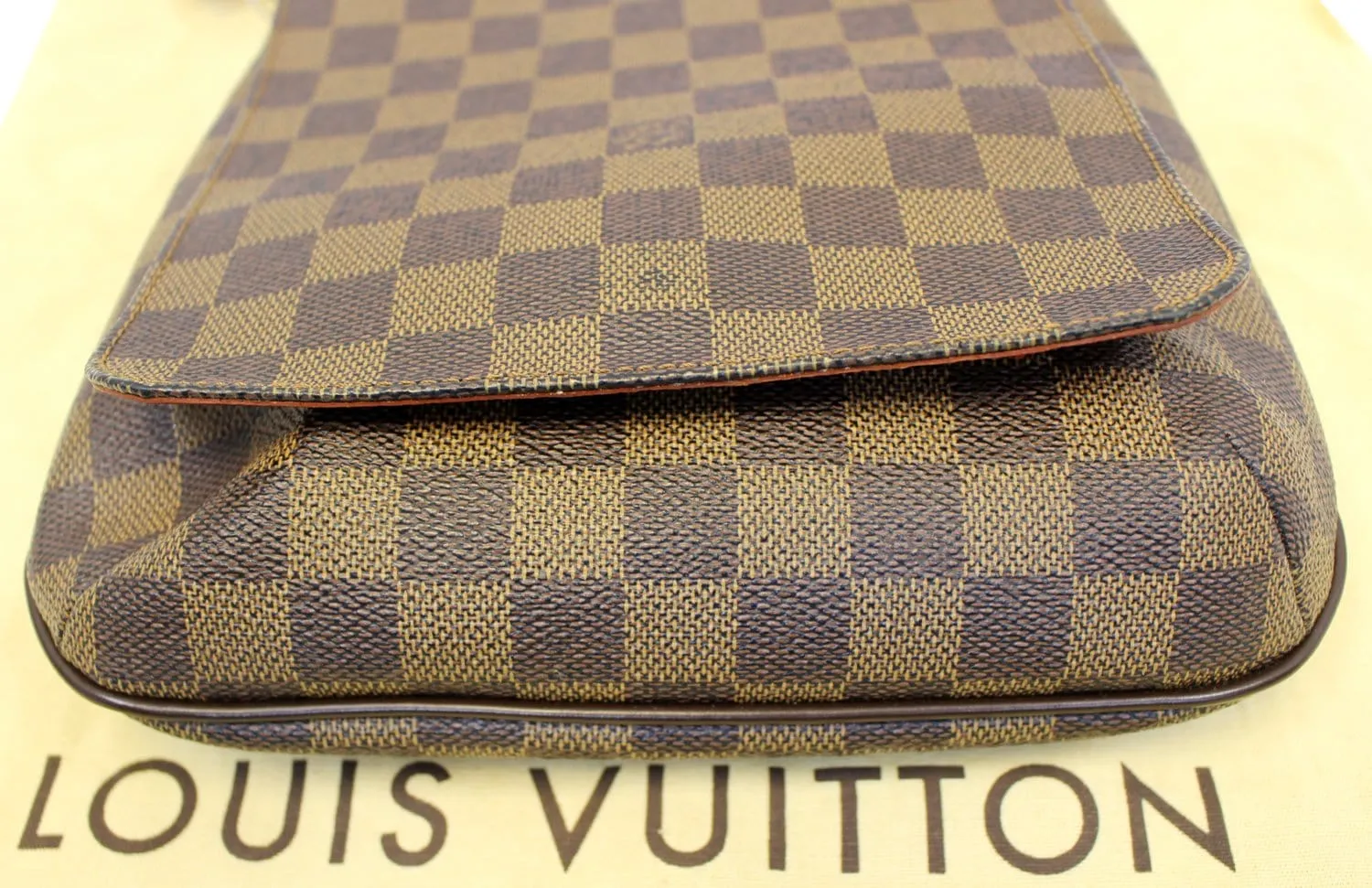 LOUIS VUITTON Damier Ebene Musette Salsa Crossbody Bag