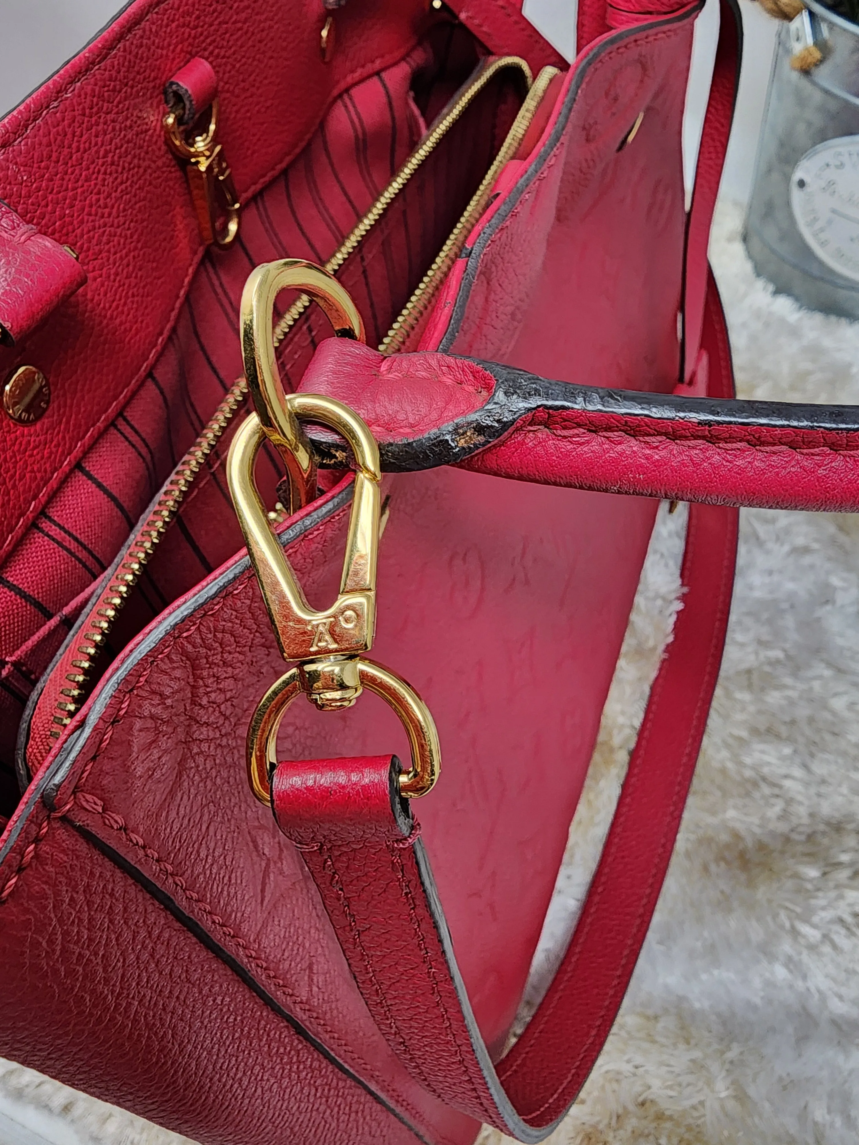 LOUIS VUITTON EMPREINTE MONTAIGNE MM, DAHLIA