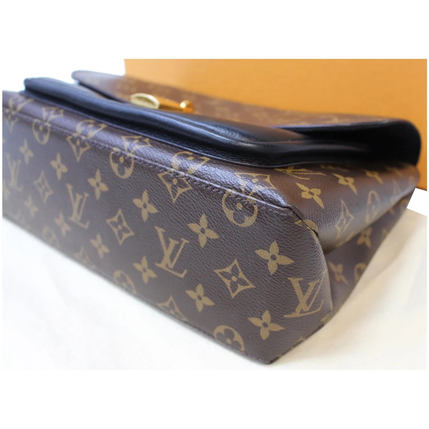 LOUIS VUITTON Marignan Monogram Canvas Messenger Shoulder Bag Brown - 15% OFF