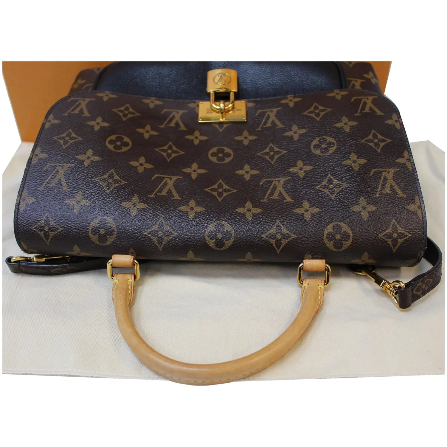 LOUIS VUITTON Marignan Monogram Canvas Messenger Shoulder Bag Brown - 15% OFF