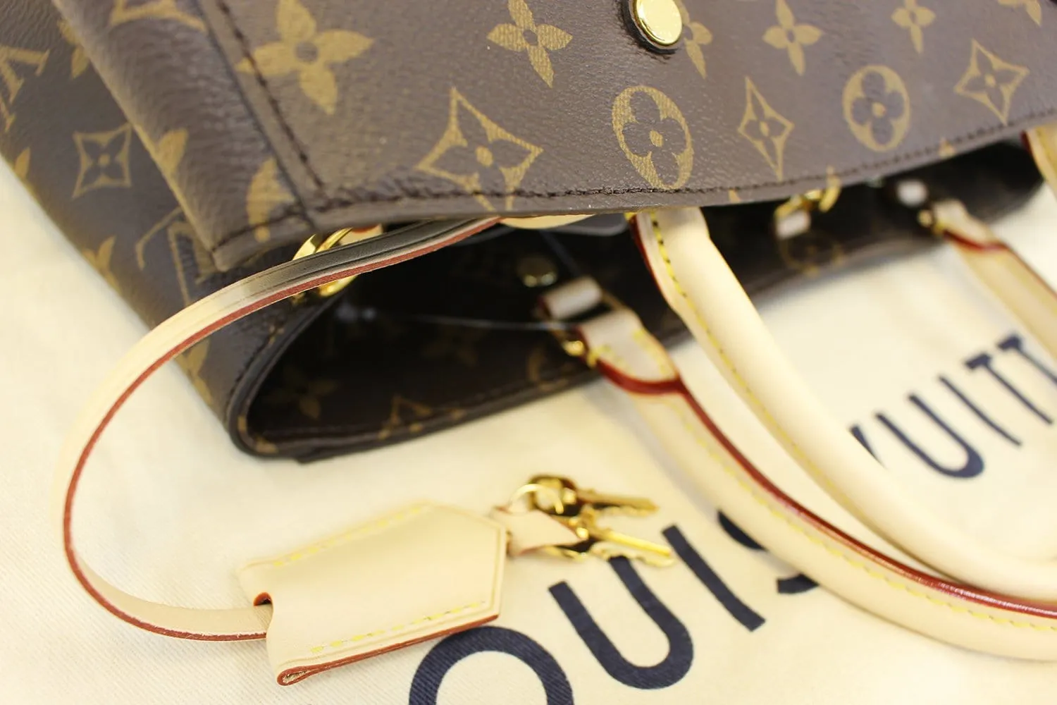 LOUIS VUITTON Monogram Montaigne GM Shoulder Handbag