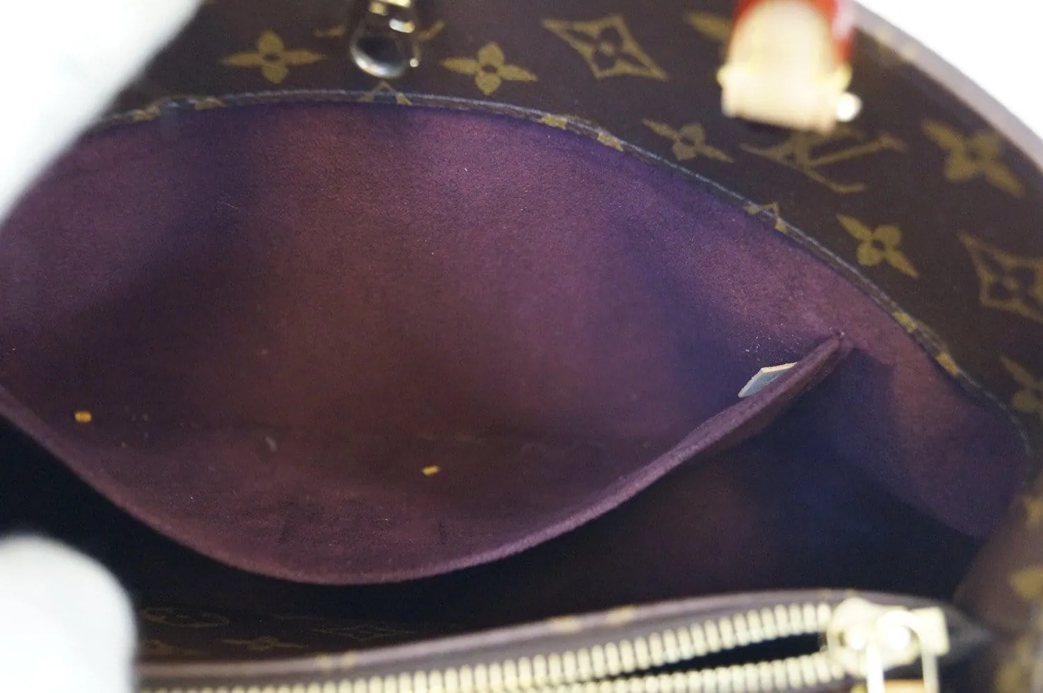 LOUIS VUITTON Monogram Montaigne MM Shoulder Handbag