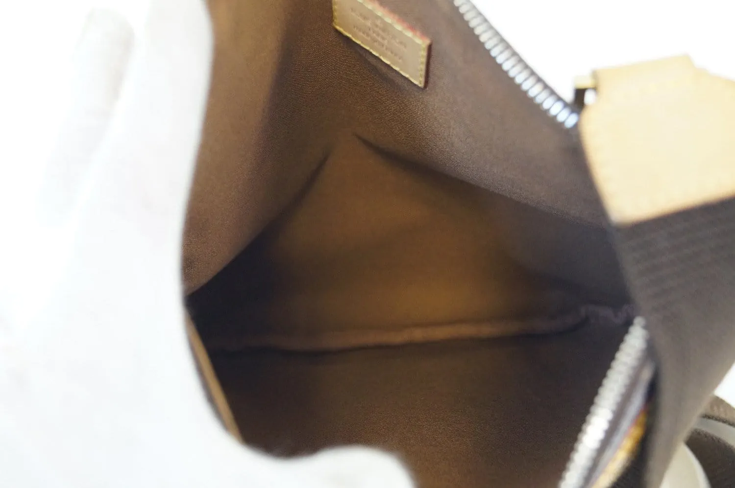 LOUIS VUITTON Monogram Pochette Bosphore Crossbody