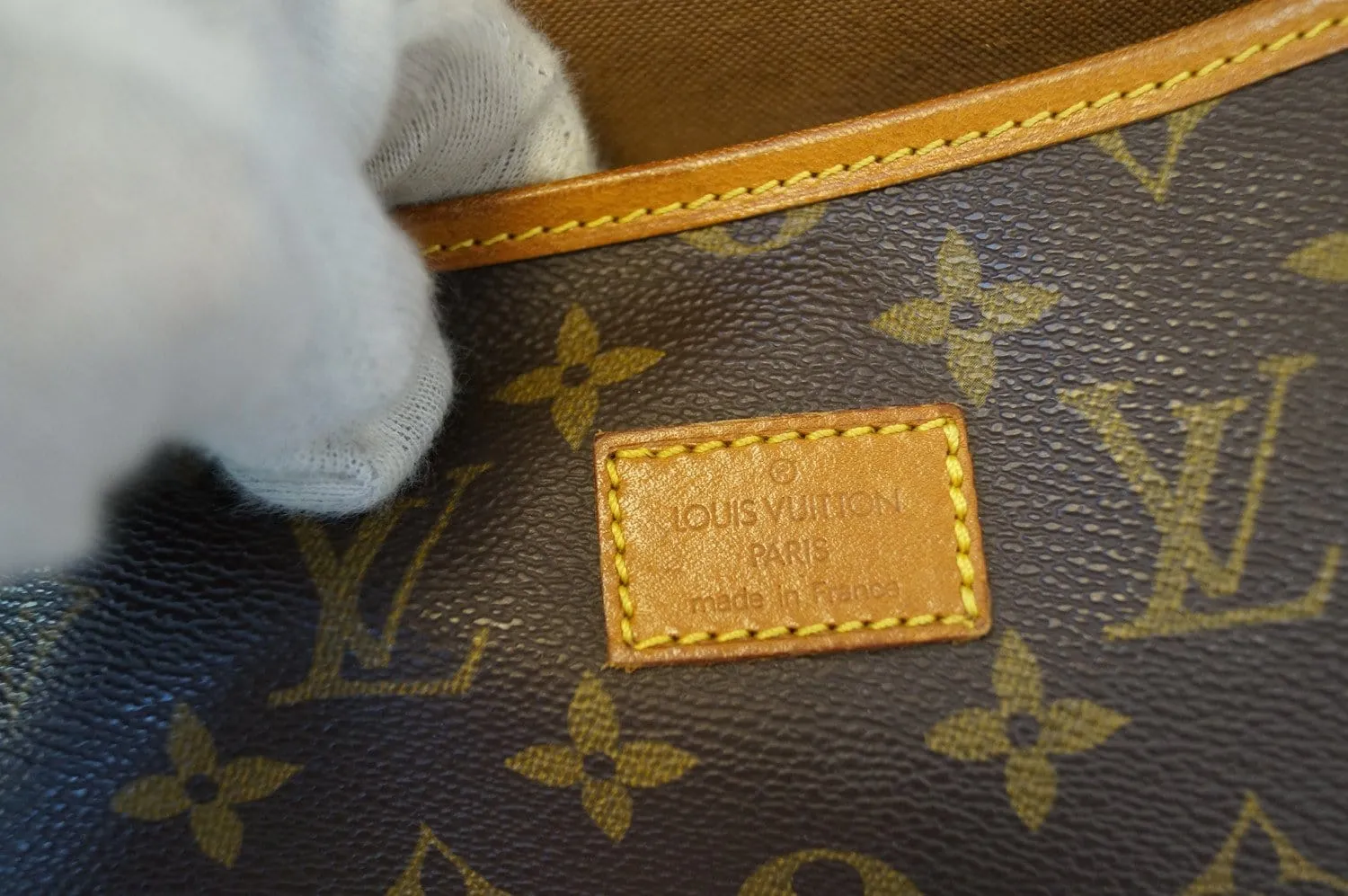 LOUIS VUITTON Monogram Saumur 35 Shoulder Bag