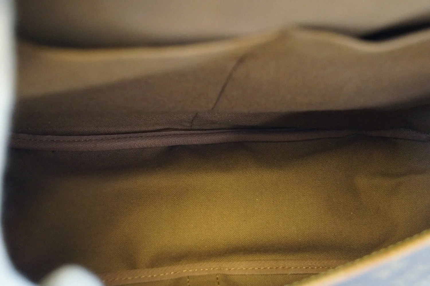 LOUIS VUITTON Monogram Saumur 35 Shoulder Bag