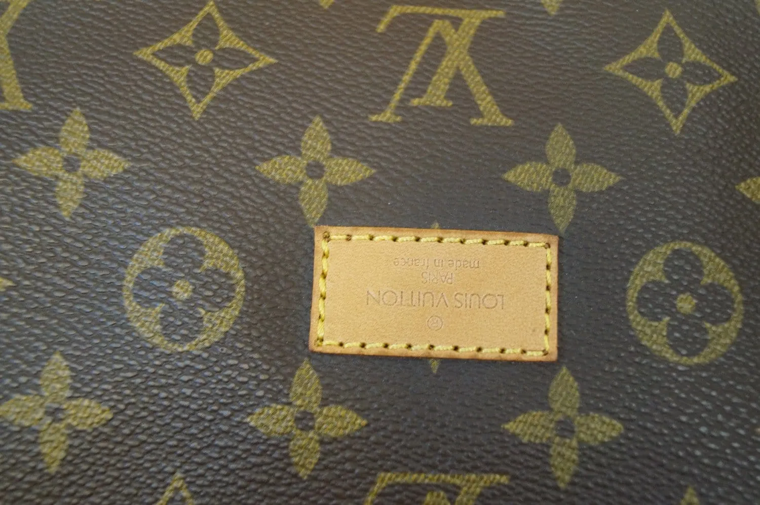 LOUIS VUITTON Monogram Saumur 43 Shoulder Bag