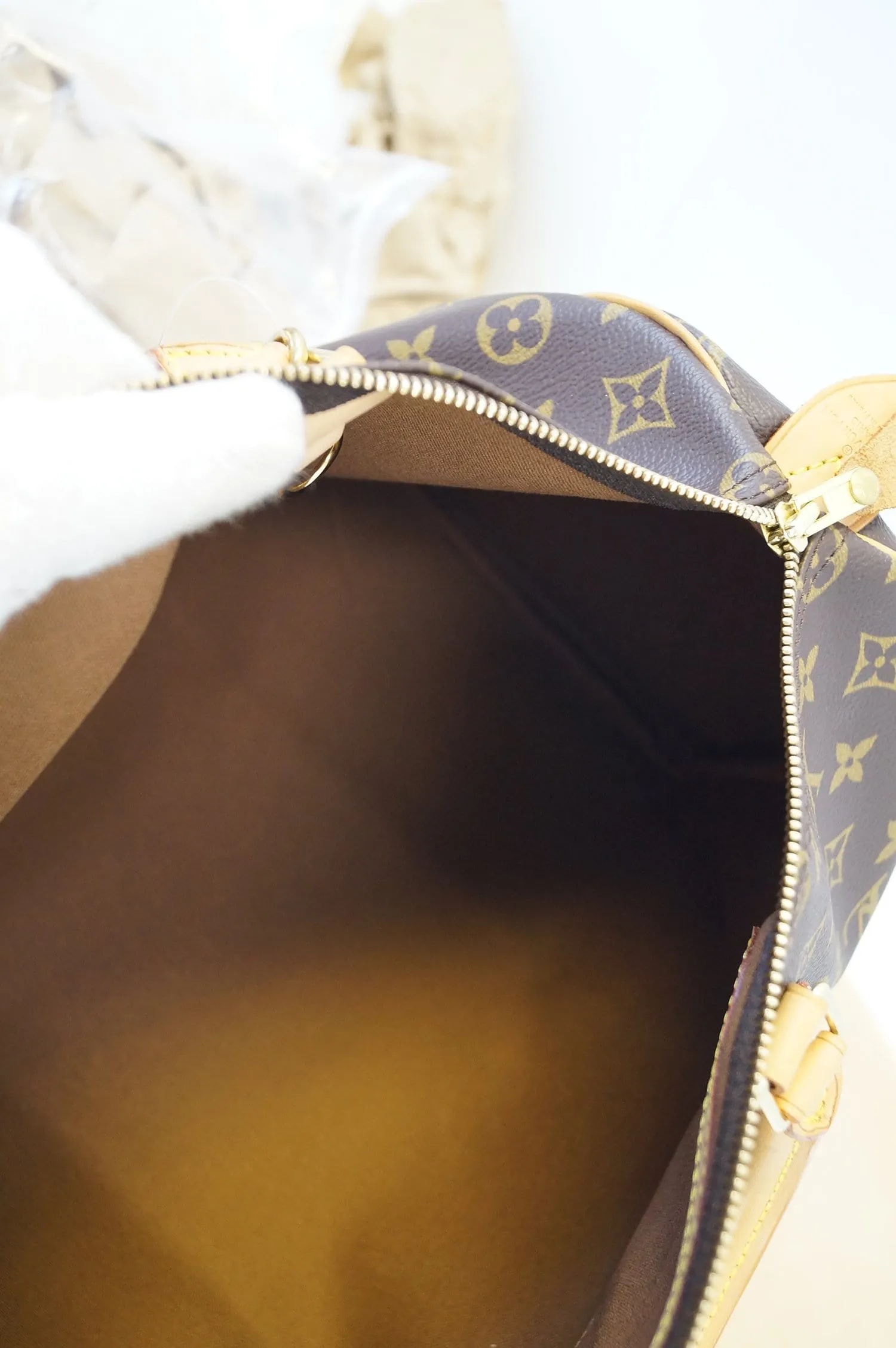 LOUIS VUITTON Monogram Speedy 35 Handbag