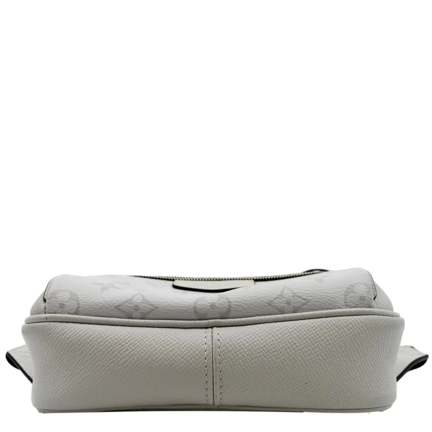 LOUIS VUITTON Outdoor Messenger Monogram Taiga Leather Belt Bag Antartica