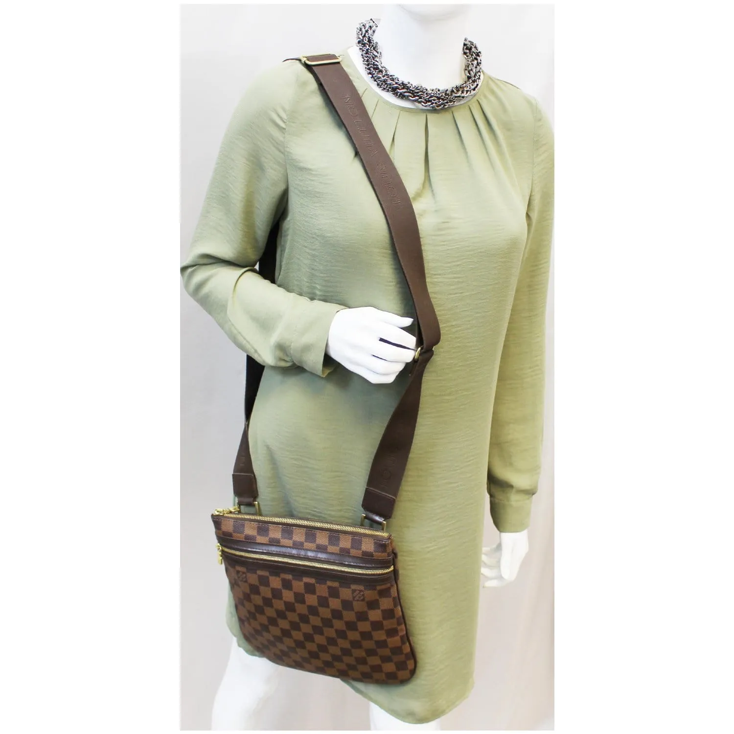 LOUIS VUITTON Pochette Bosphore Damier Ebene Crossbody Bag Brown