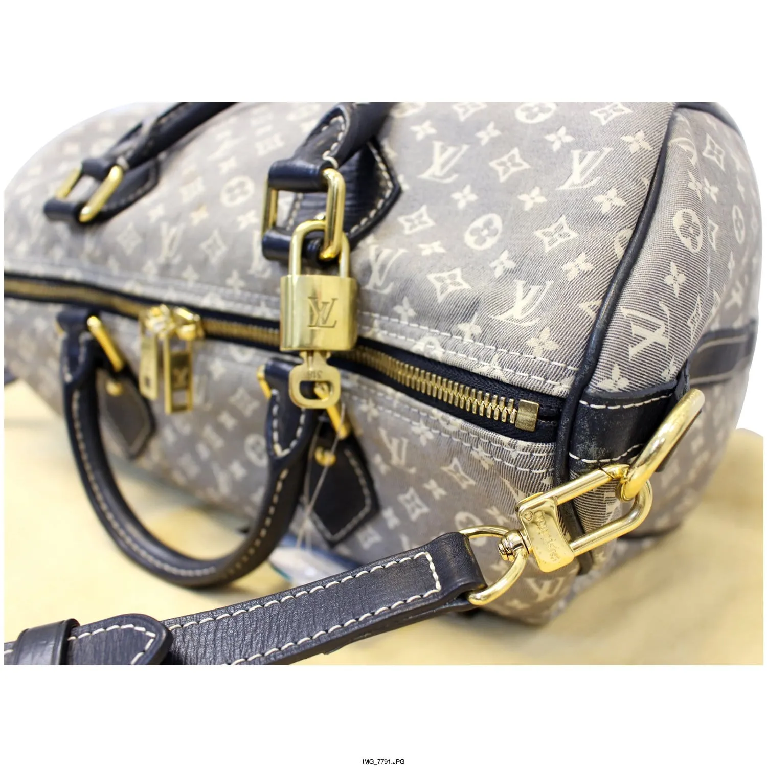 LOUIS VUITTON Speedy 30 Bandouliere Monogram Mini Lin Shoulder Bag