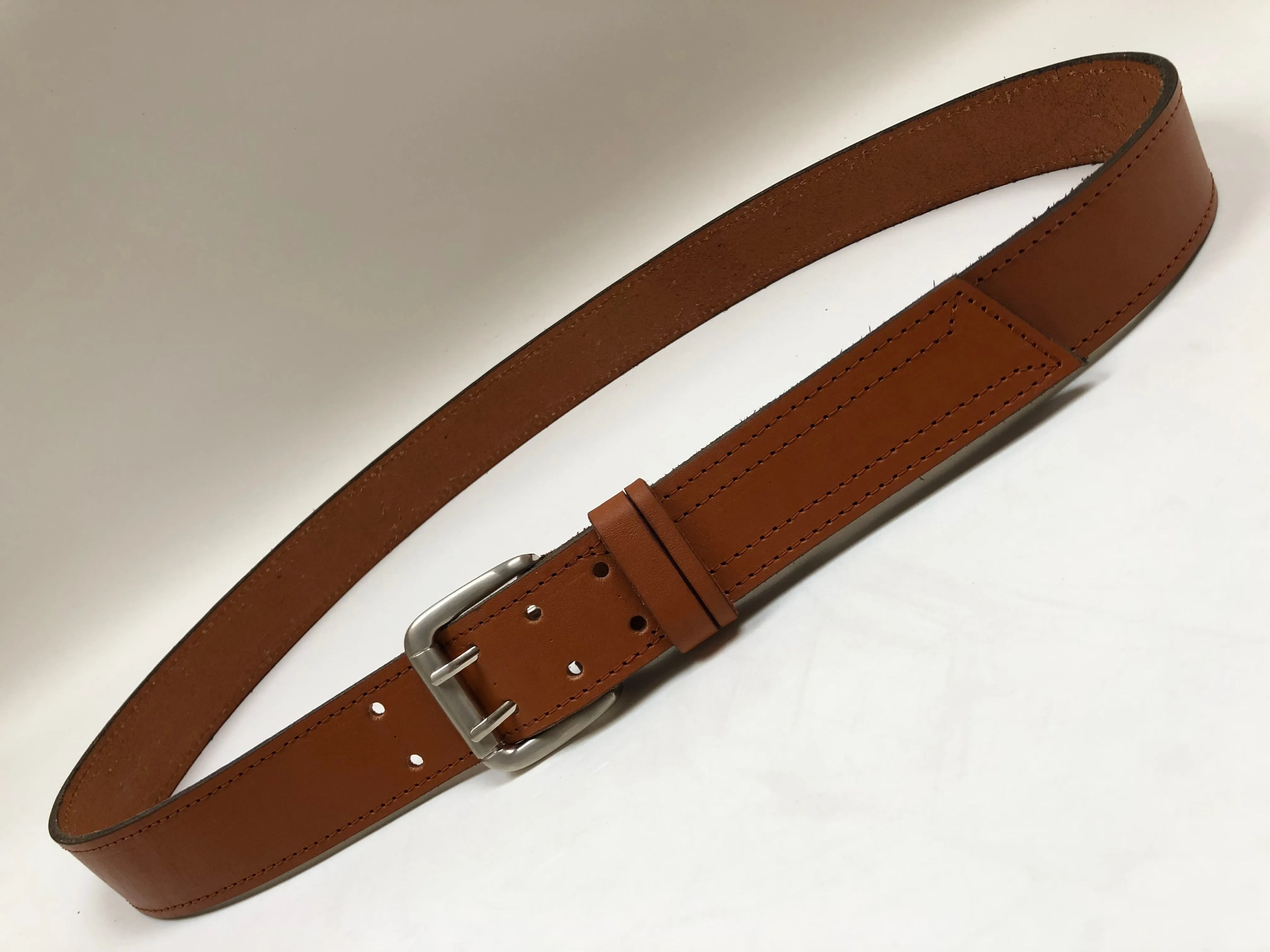 Men's Tan Leather Belt with Silver Tone Buckle 44A9
