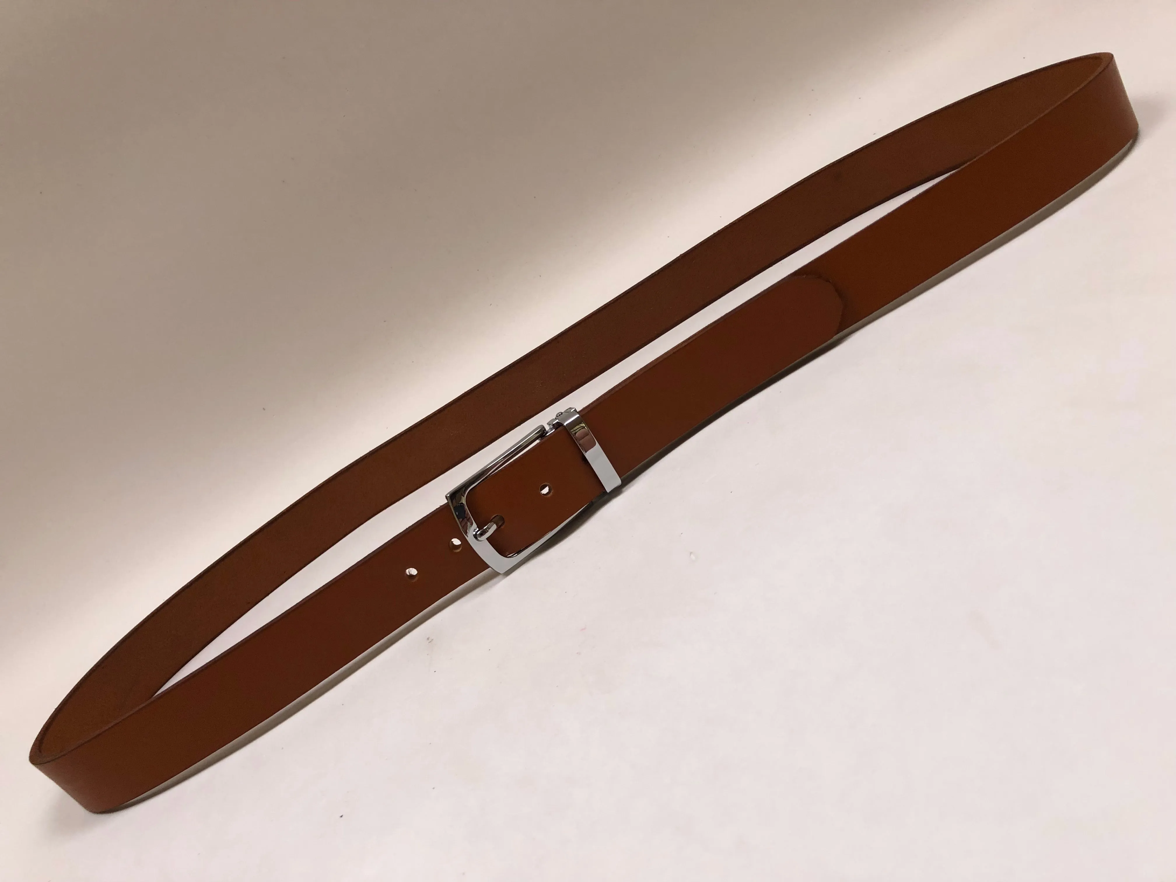 Men's Tan Leather Belt with Silver Tone Buckle 44Z2