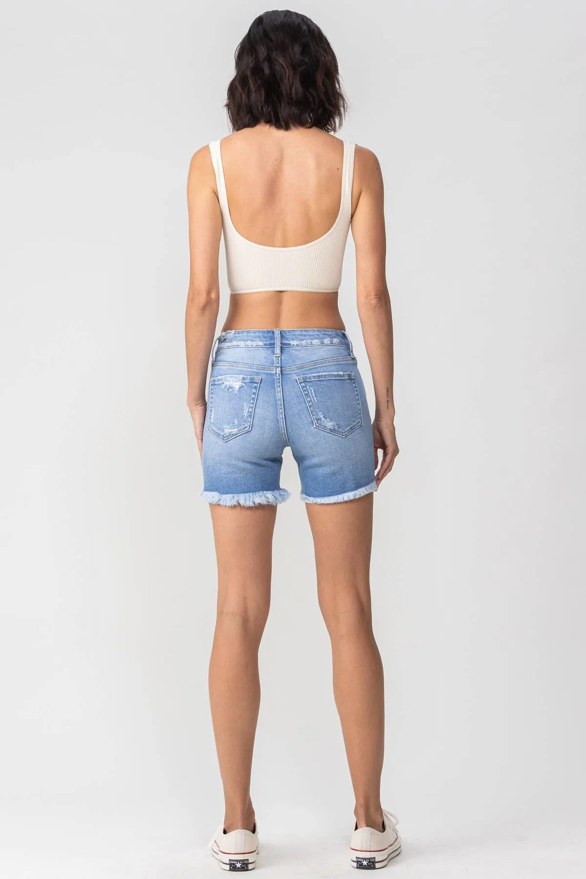 Mid Rise Frayed Shorts: Light Wash